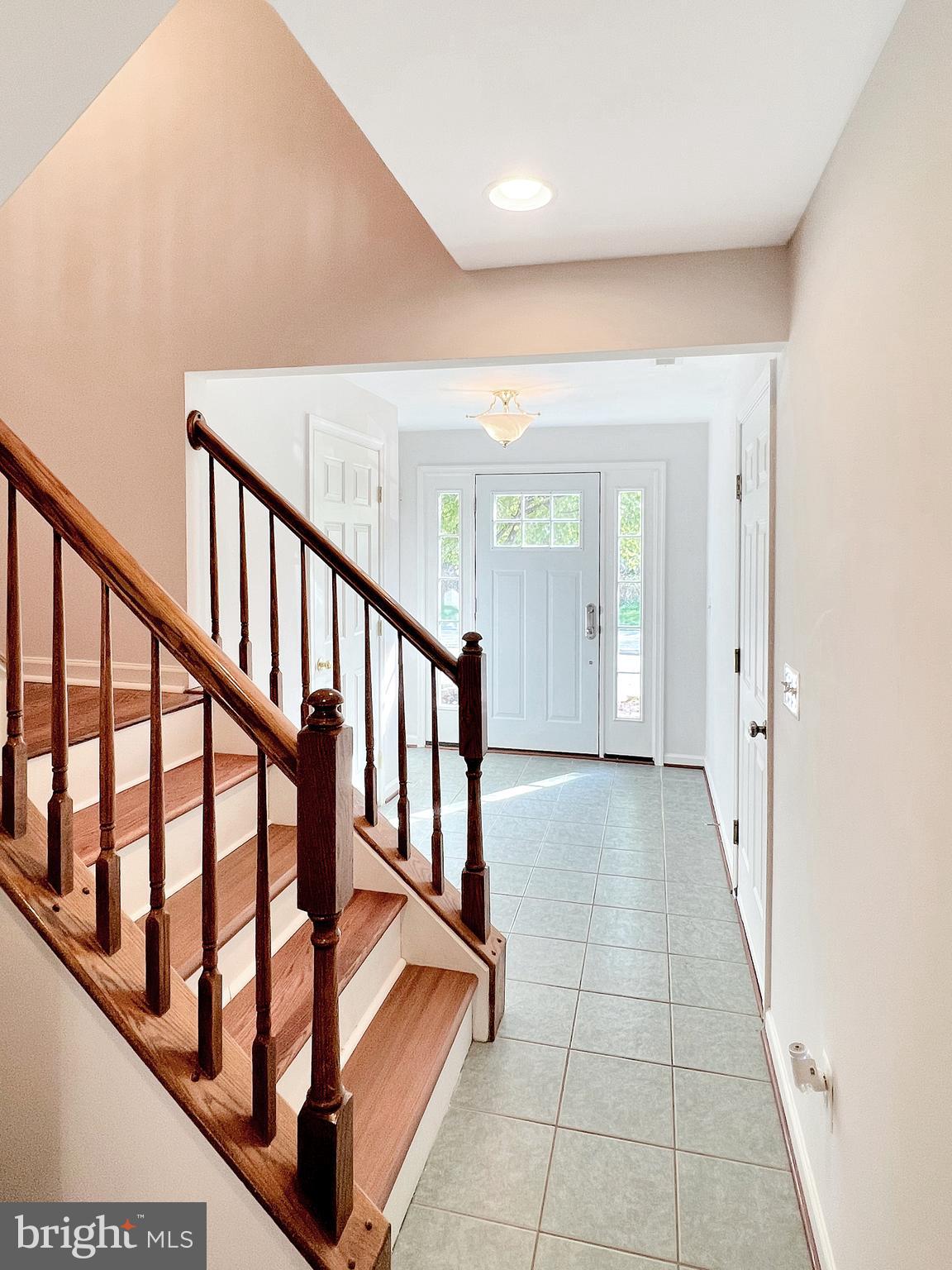 LAKELAND PLACE - Residential