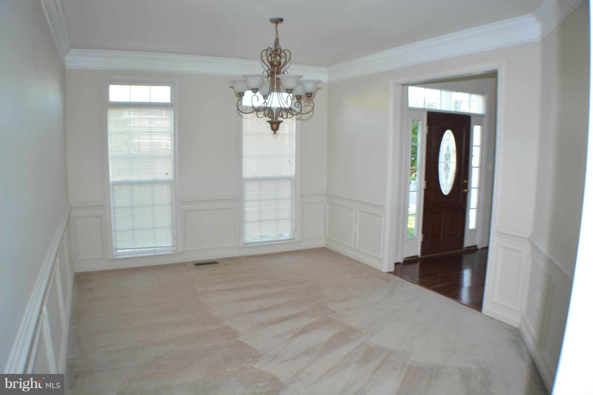 BROAD RUN OAKS - Residential Lease