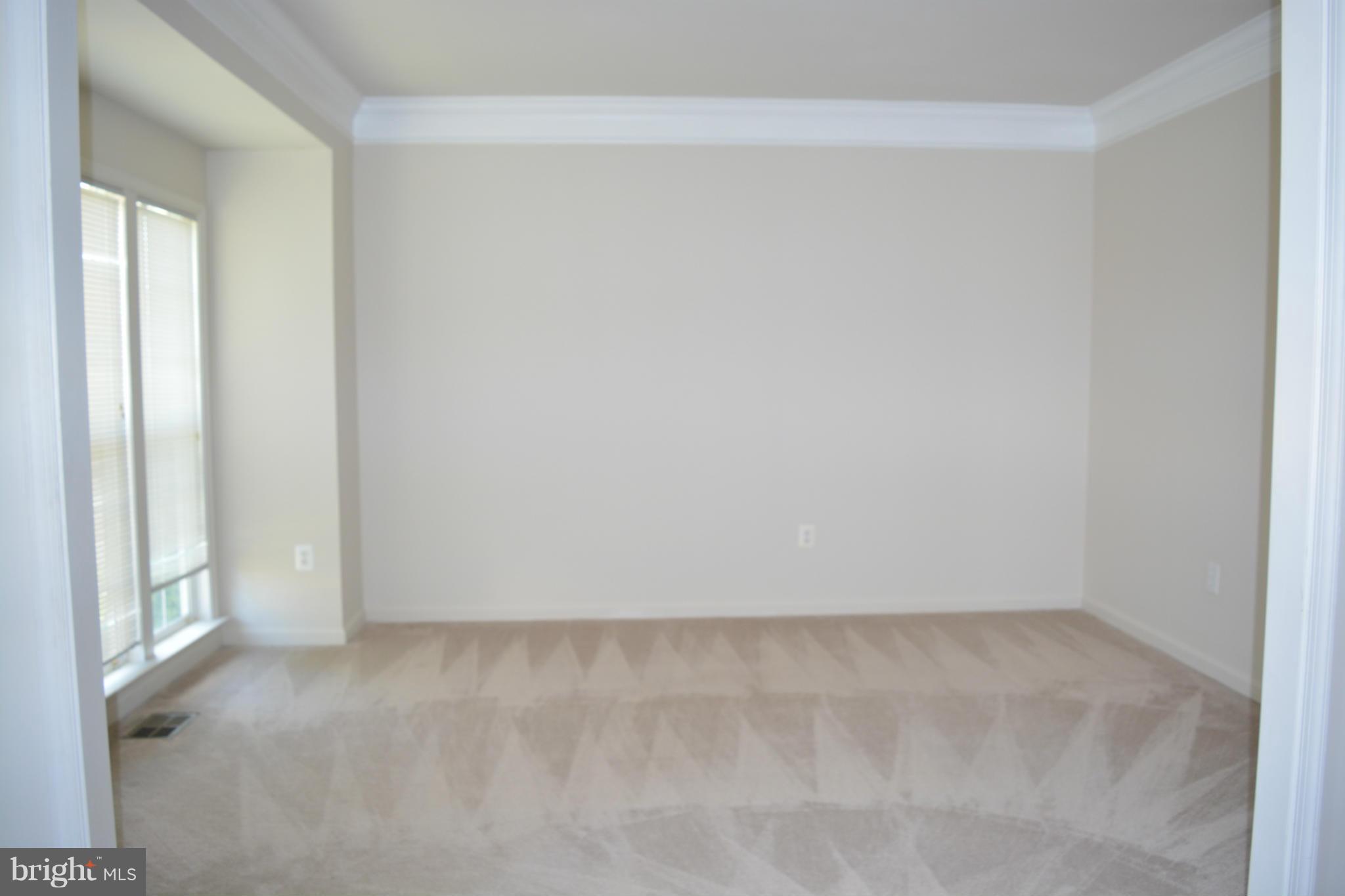 BROAD RUN OAKS - Residential Lease