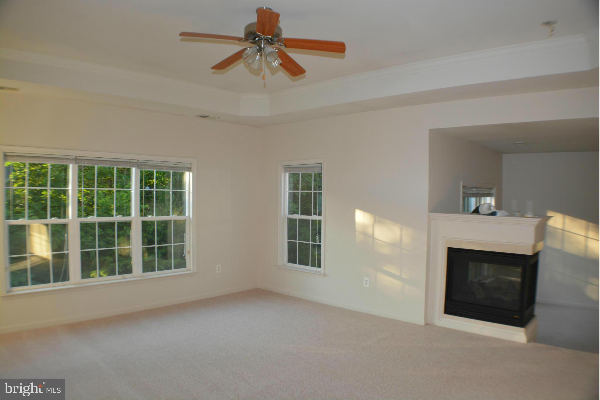 BROAD RUN OAKS - Residential Lease