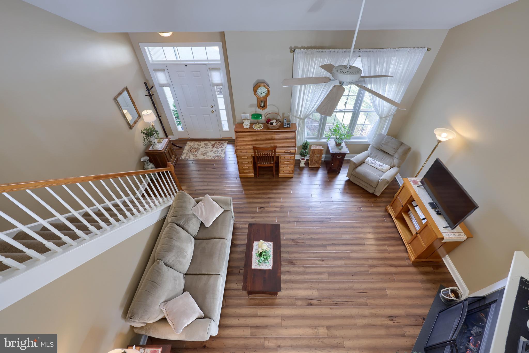 CEDAR HOLLOW - Residential