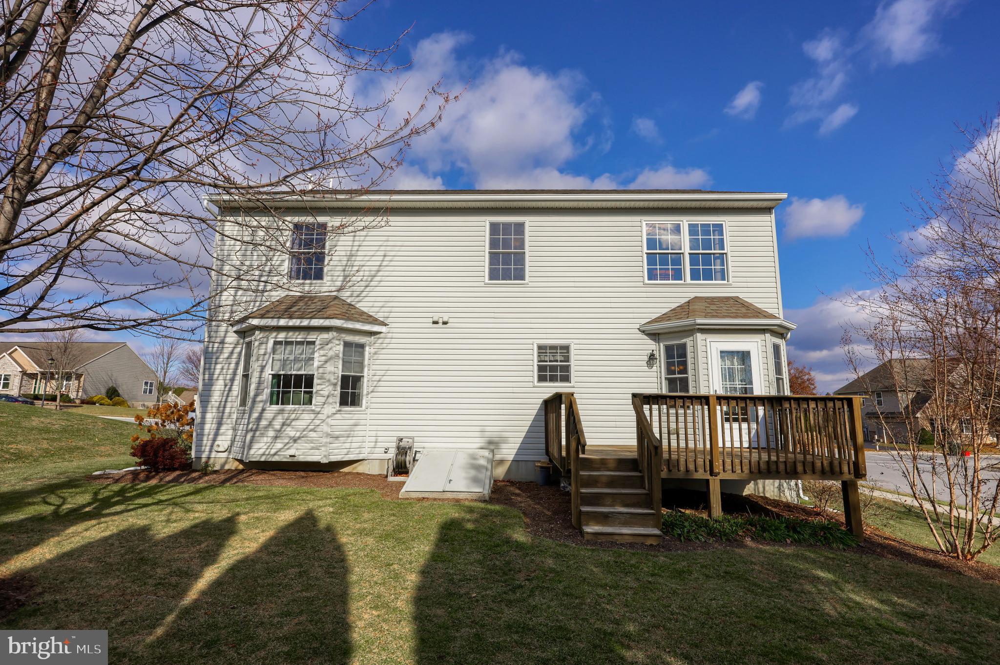 CEDAR HOLLOW - Residential