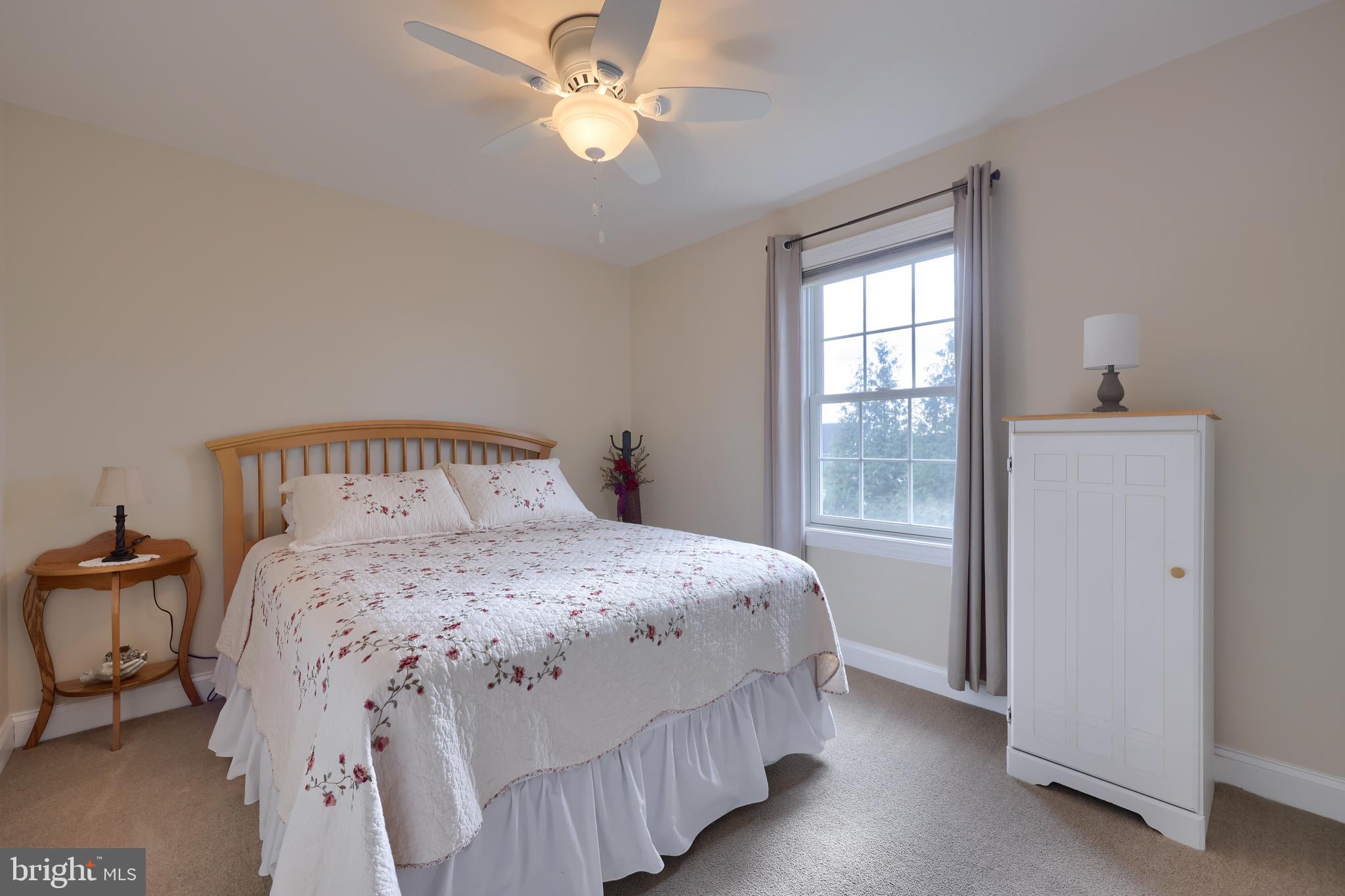 CEDAR HOLLOW - Residential