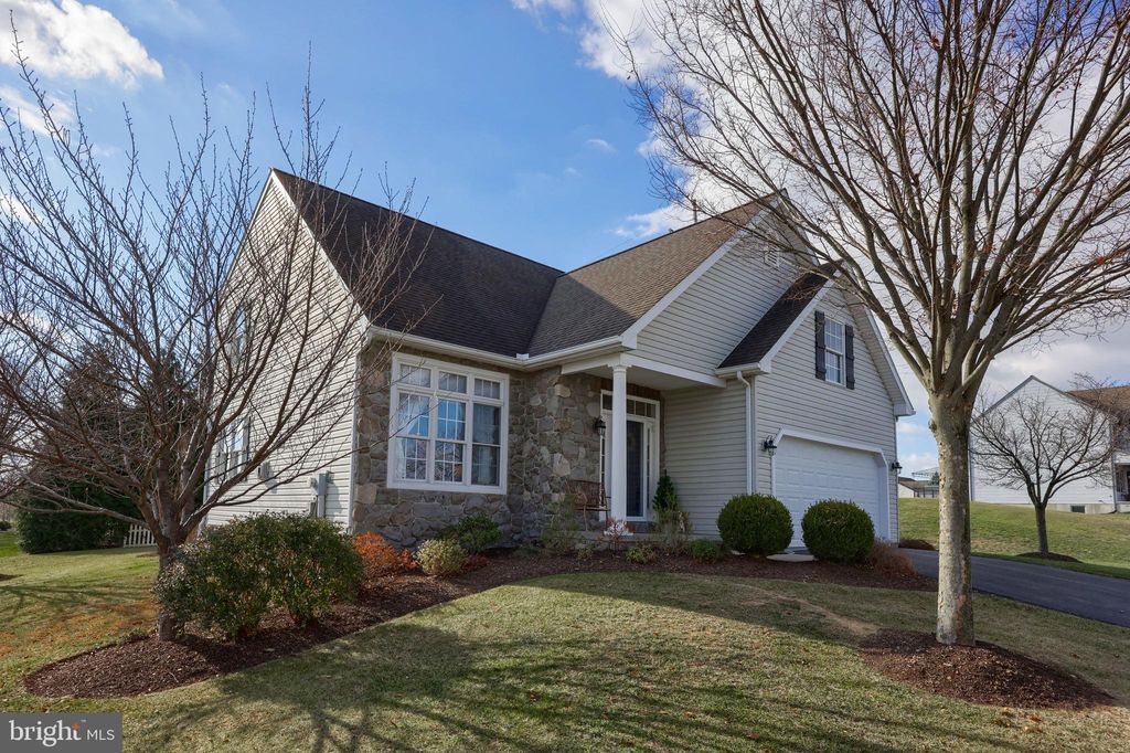 Photo of 329 Hollow View, MANHEIM, PA 17545 (MLS # PALA2061434)