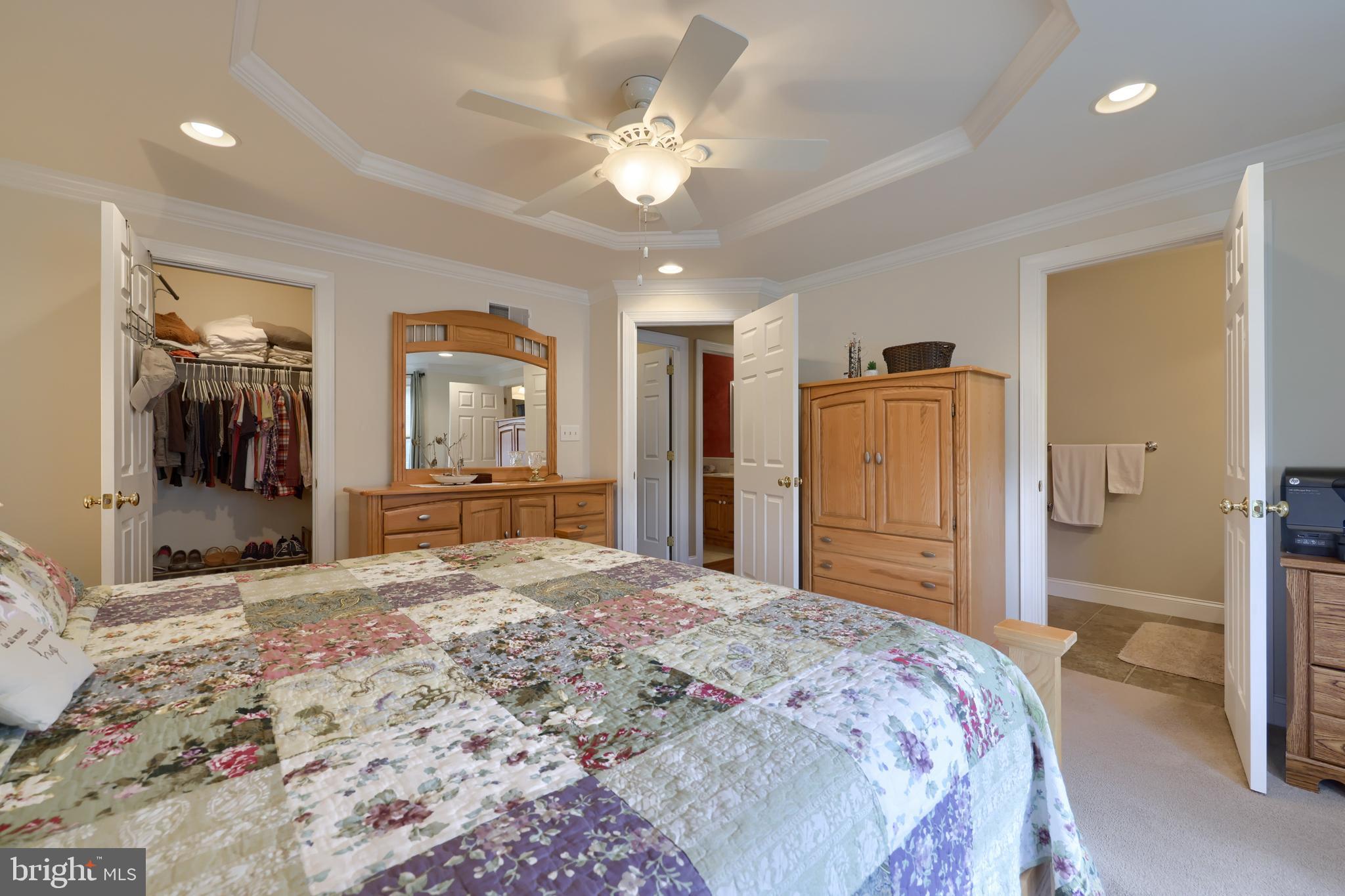 CEDAR HOLLOW - Residential