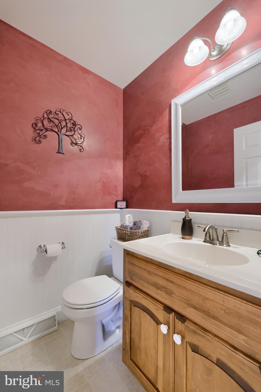 CEDAR HOLLOW - Residential