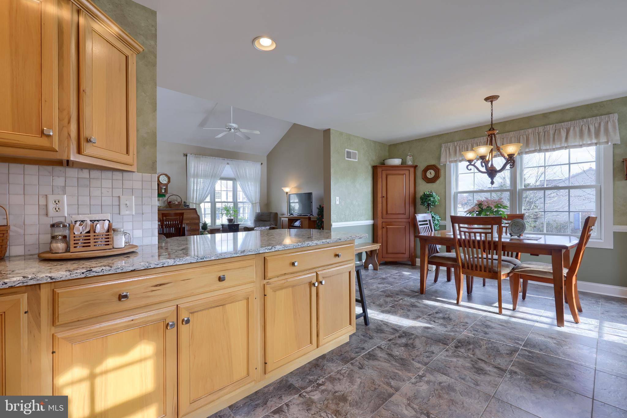 CEDAR HOLLOW - Residential