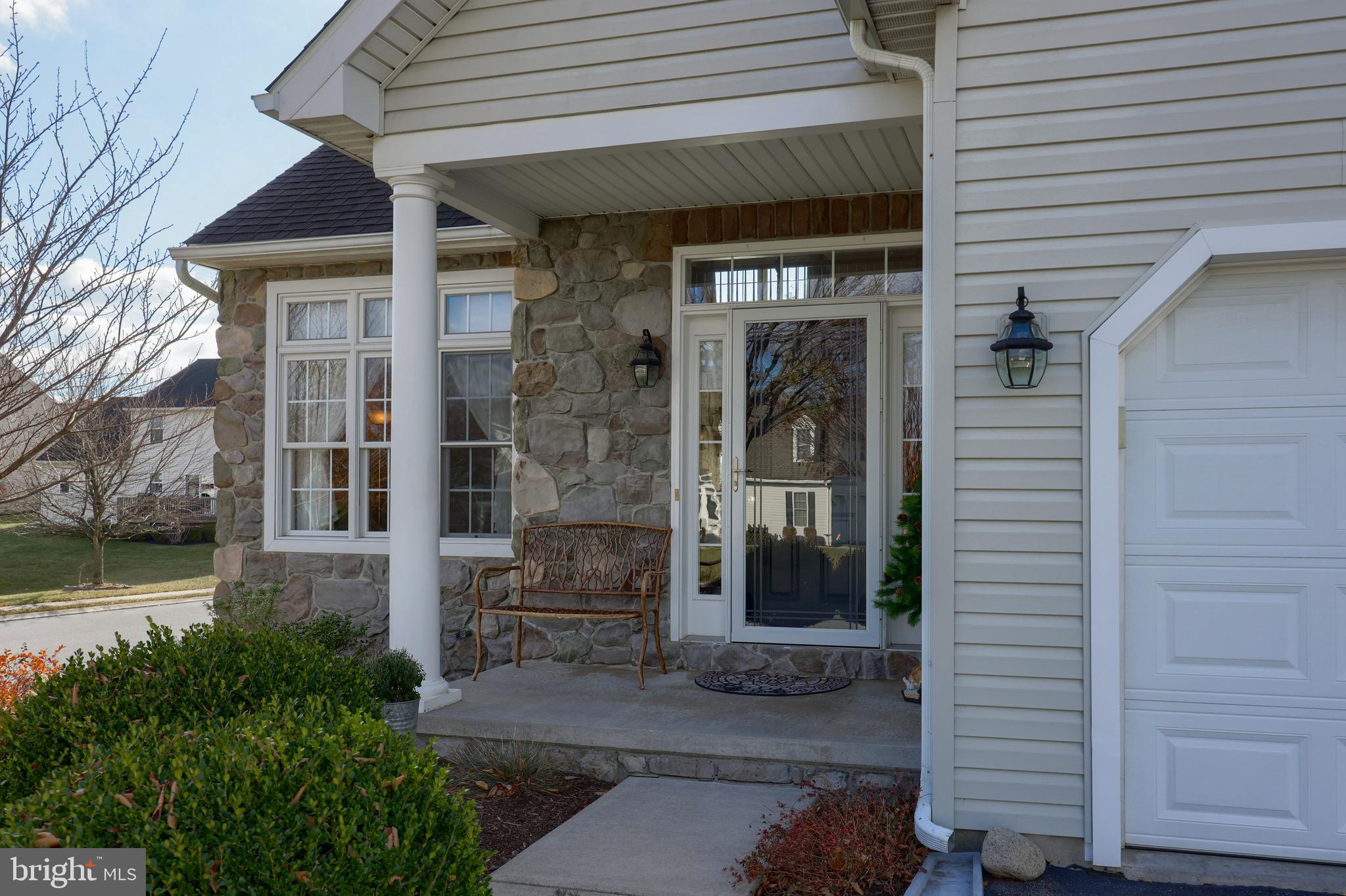 CEDAR HOLLOW - Residential