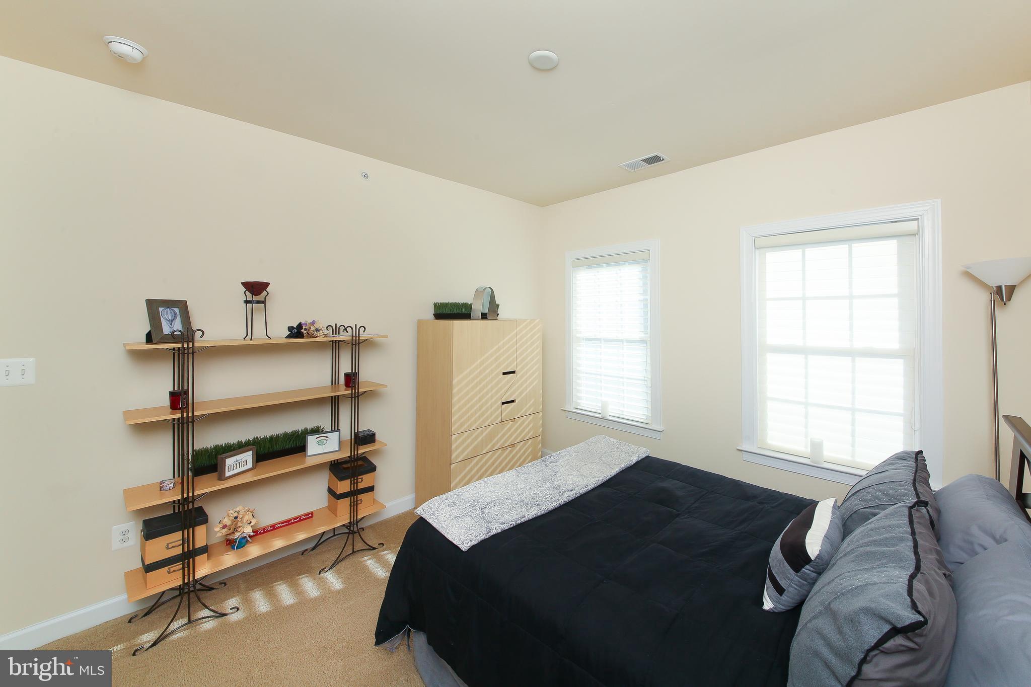 OVERLOOK AT CARRIAGE - Residential