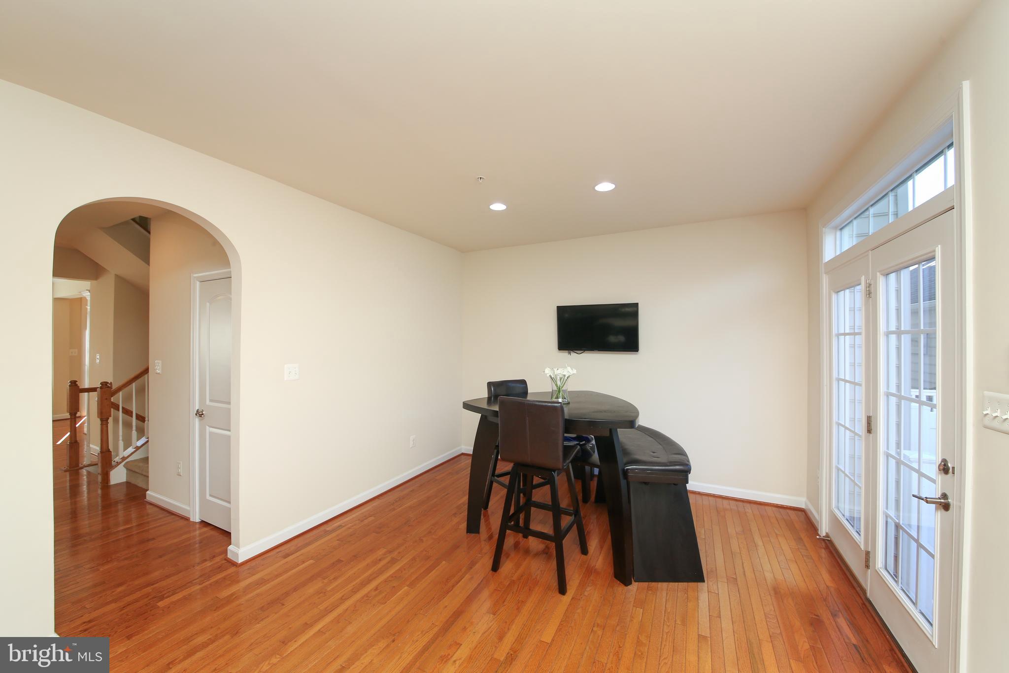 OVERLOOK AT CARRIAGE - Residential