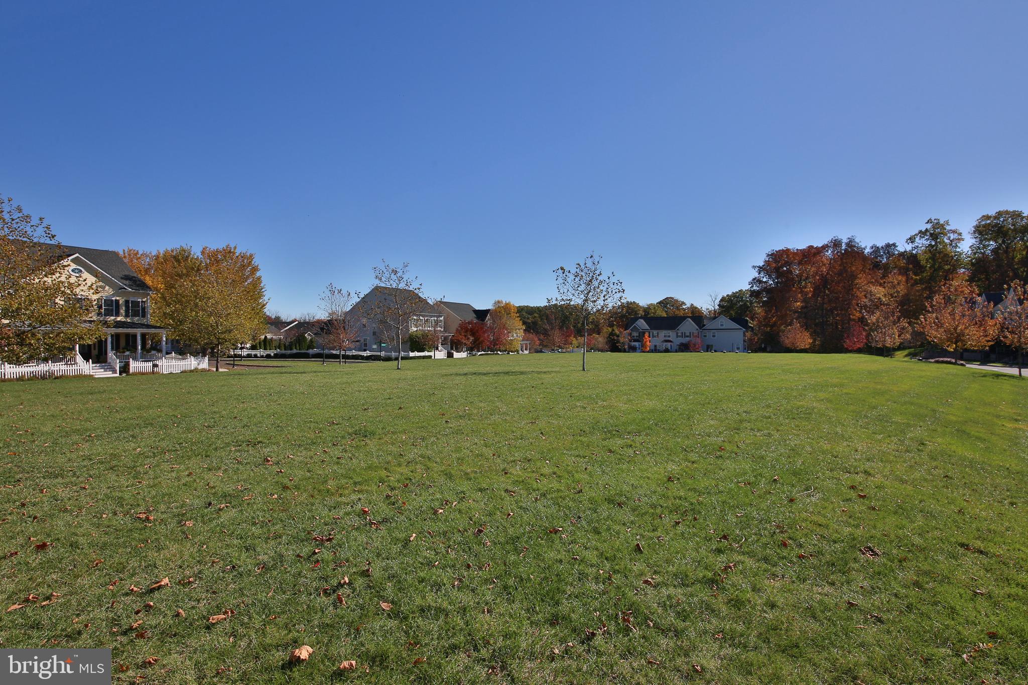 OVERLOOK AT CARRIAGE - Residential