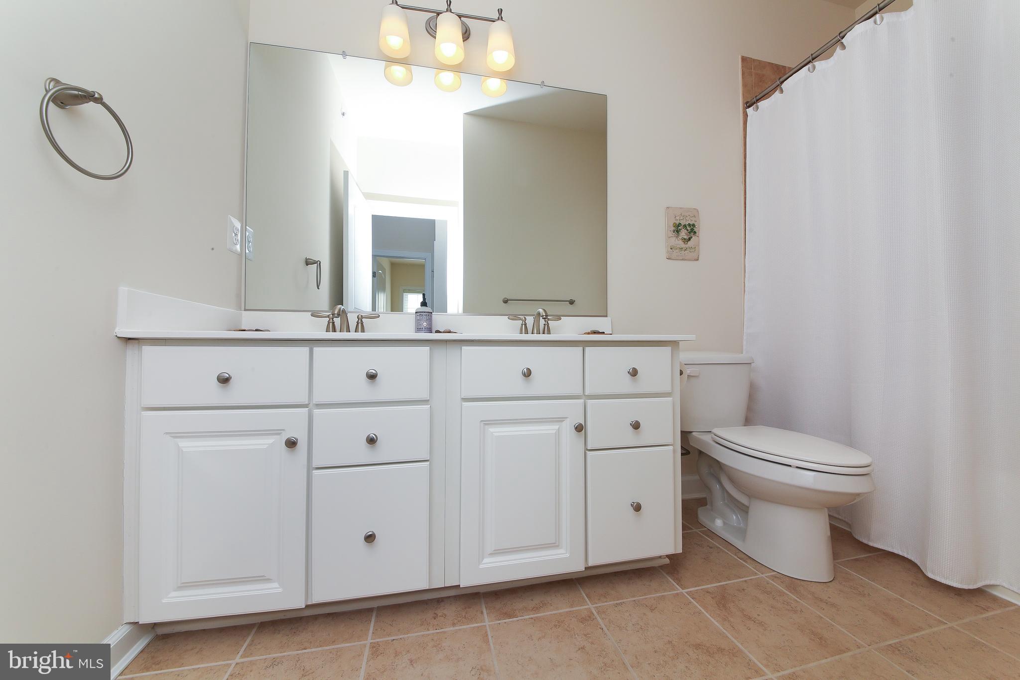 OVERLOOK AT CARRIAGE - Residential