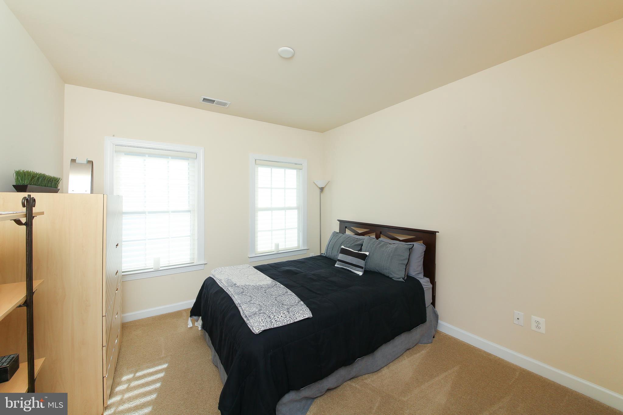 OVERLOOK AT CARRIAGE - Residential