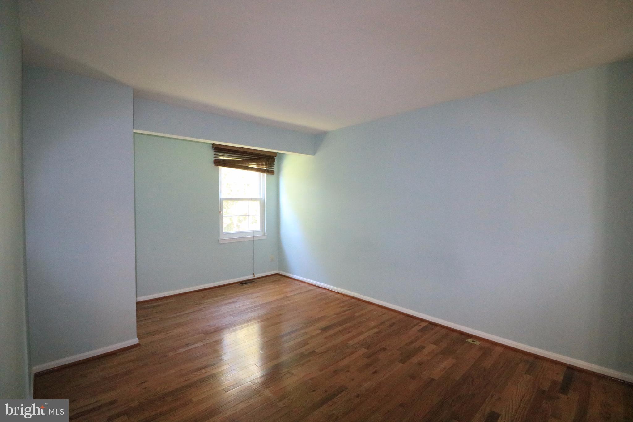 LAKESHORE - Residential Lease