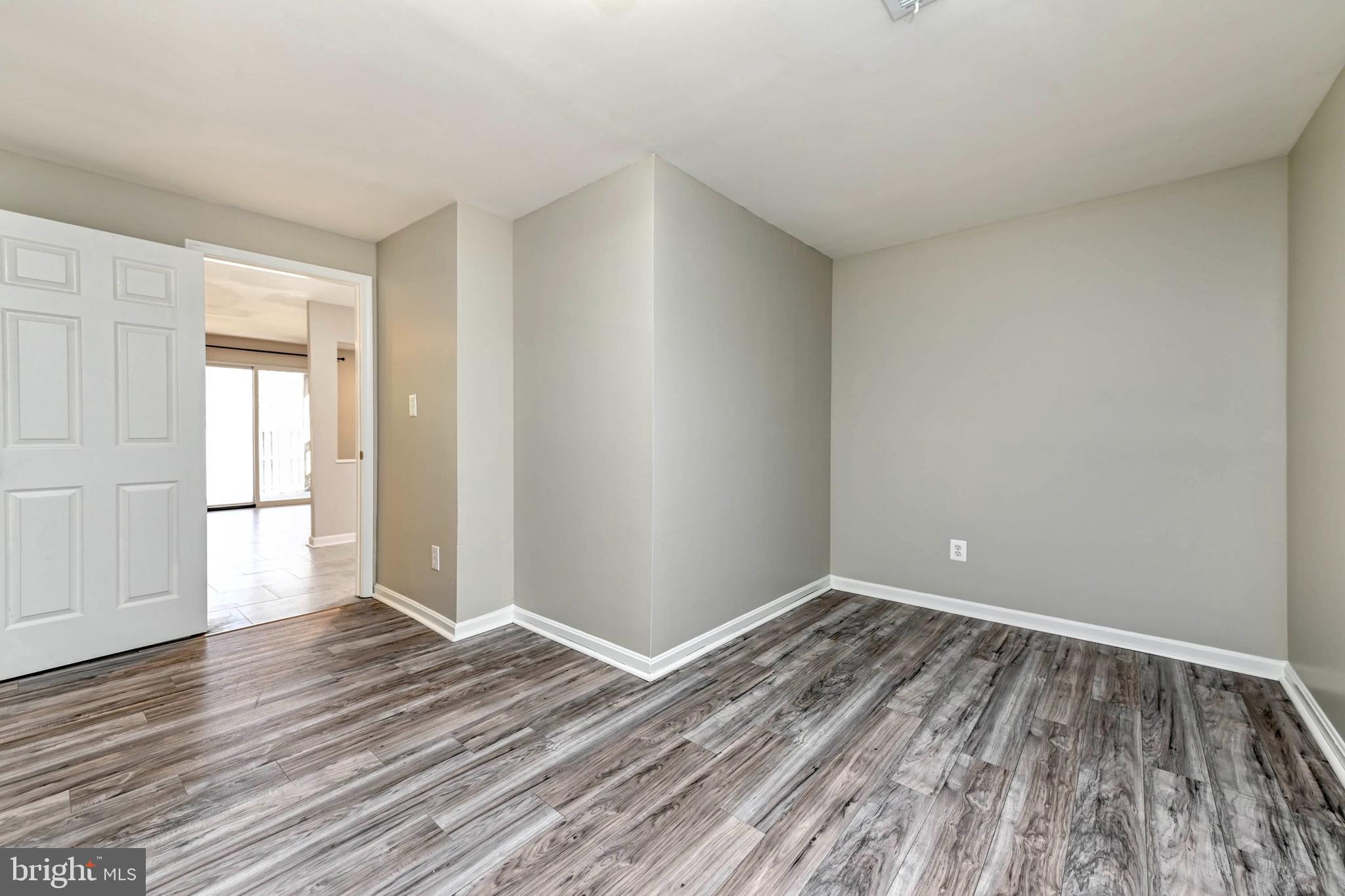 COUNTRYSIDE - Residential