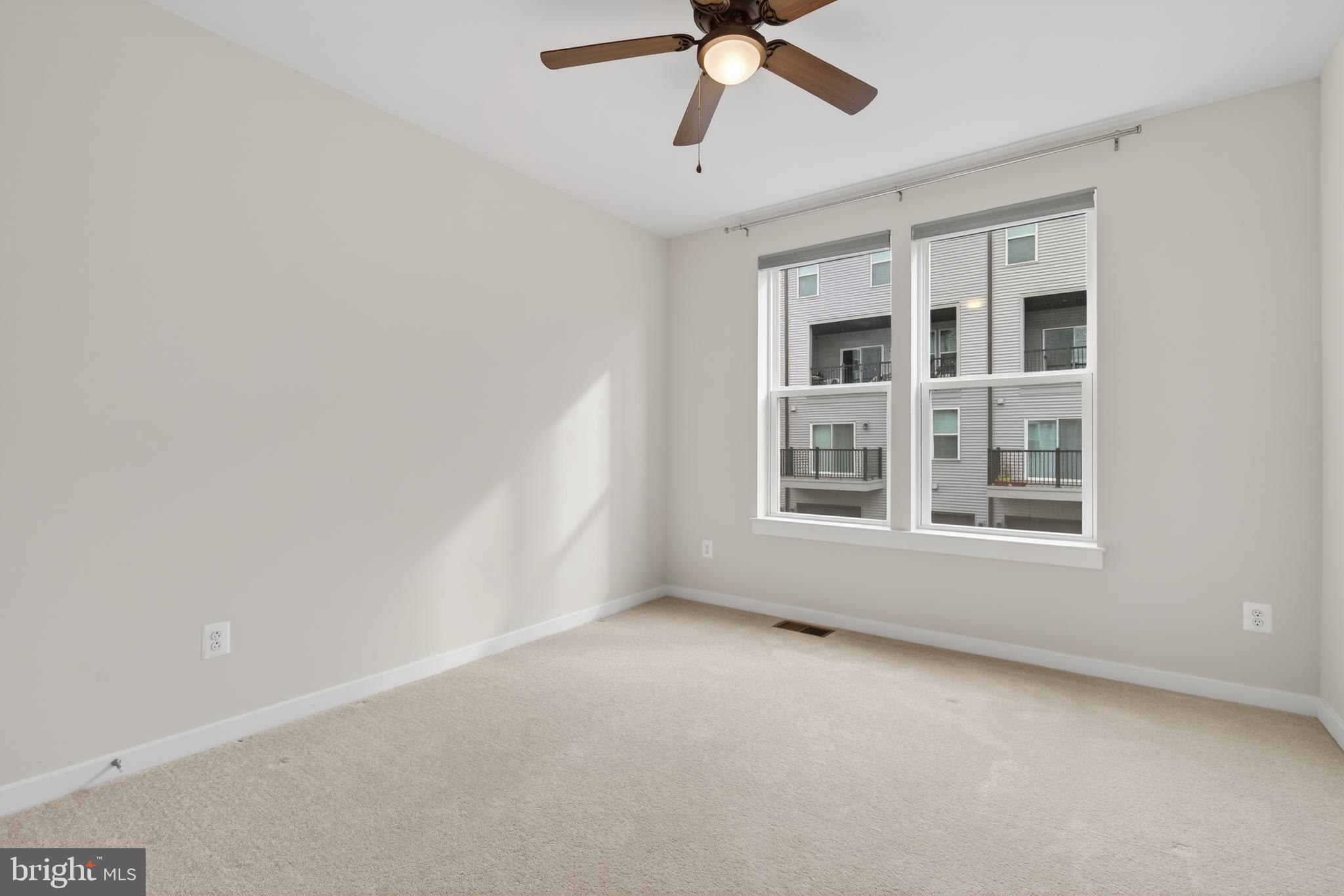 SM ONE LOUDOUN CONDO - Residential