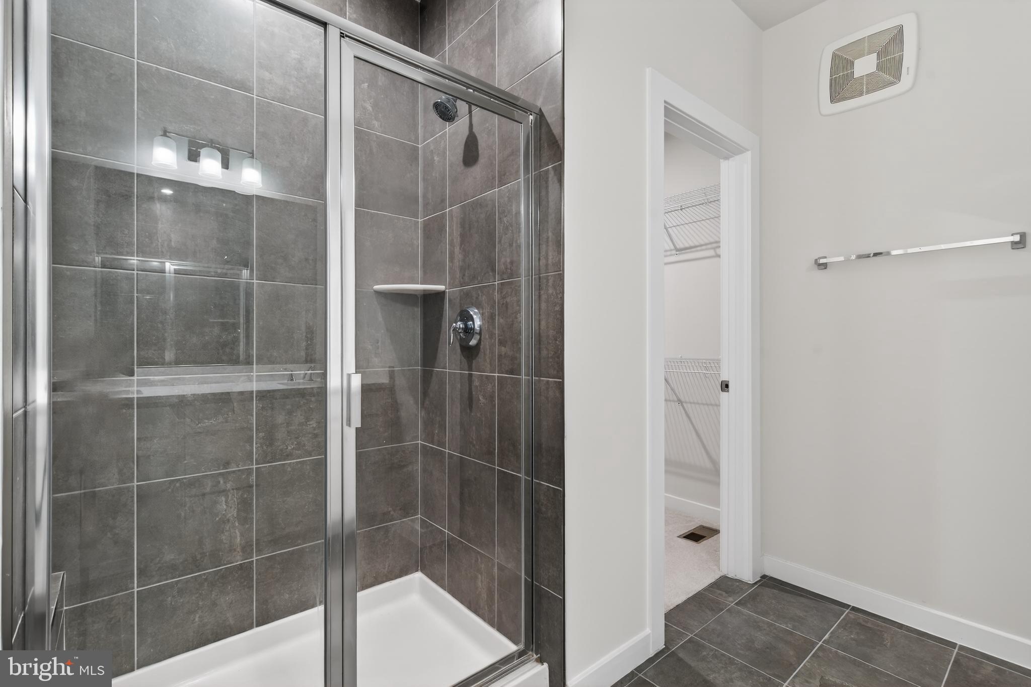 SM ONE LOUDOUN CONDO - Residential