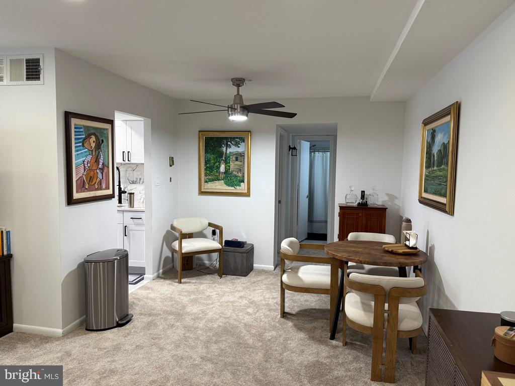 FOXCROFT COLONY - Residential Lease