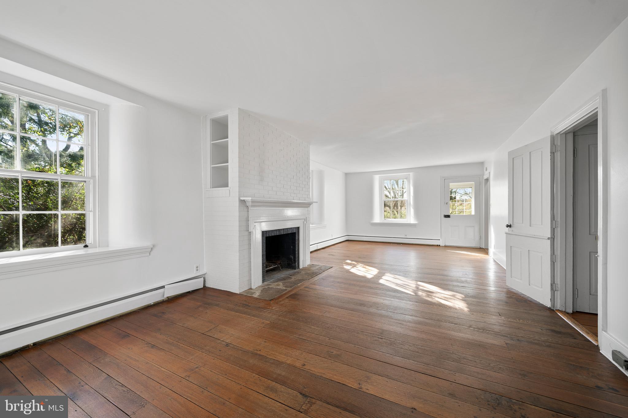 CHESHIRE HUNT - Residential