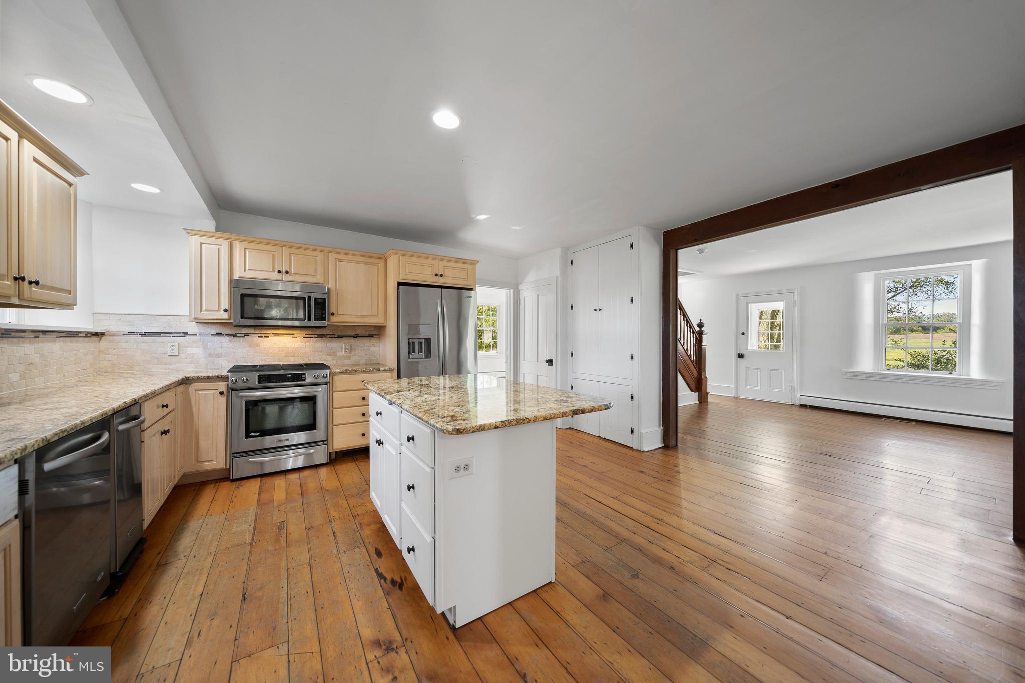 CHESHIRE HUNT - Residential