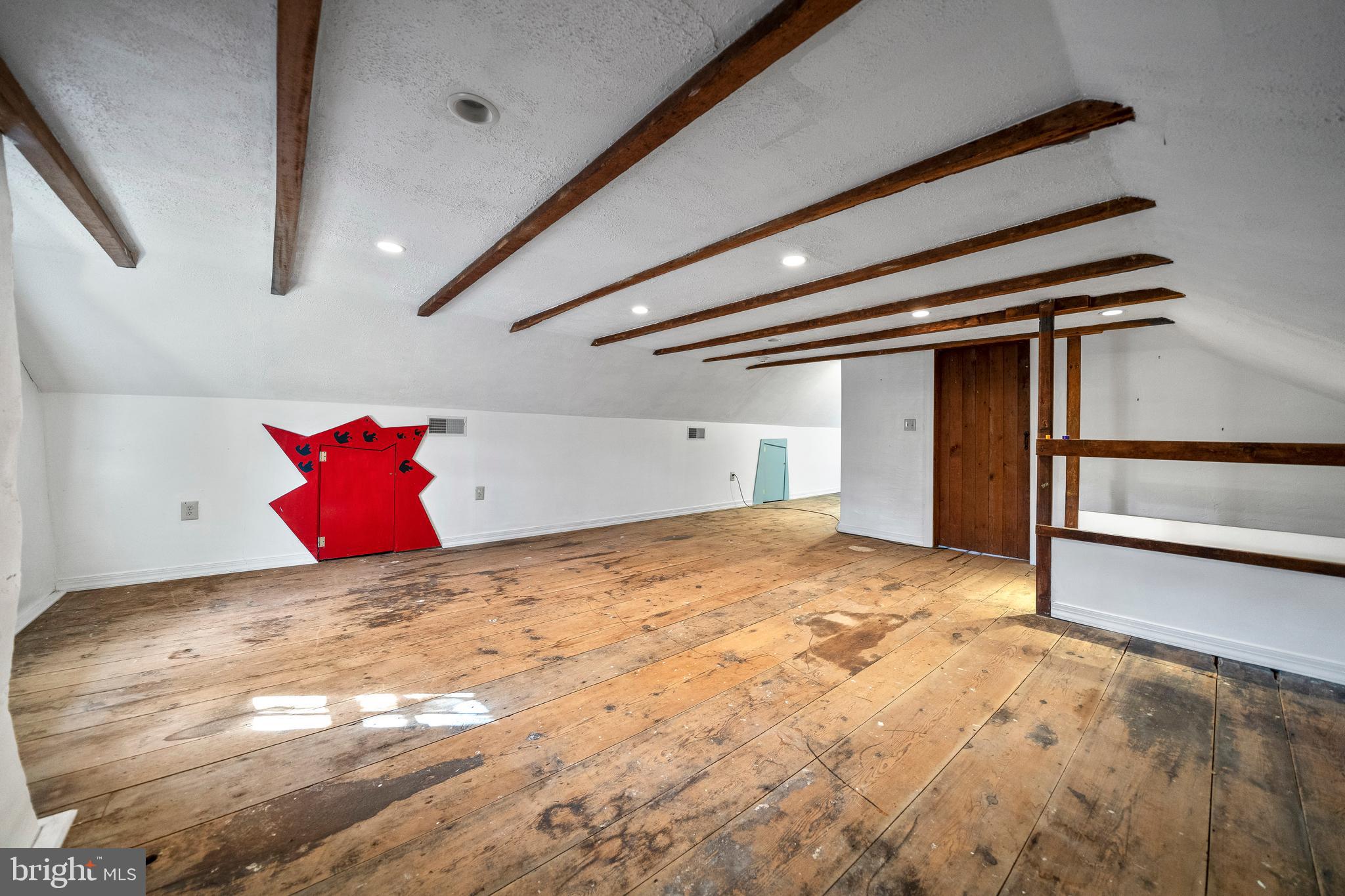 CHESHIRE HUNT - Residential