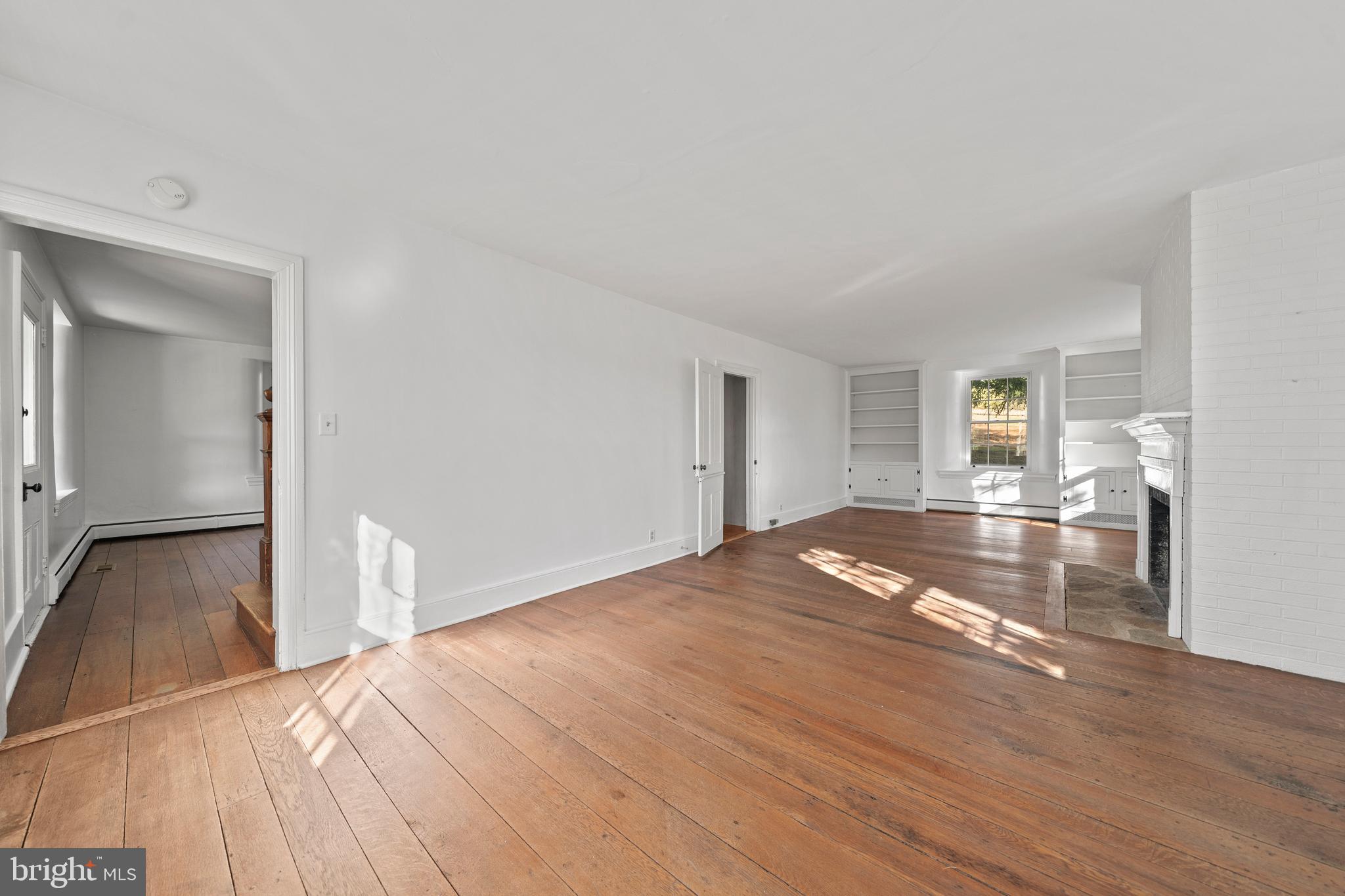 CHESHIRE HUNT - Residential