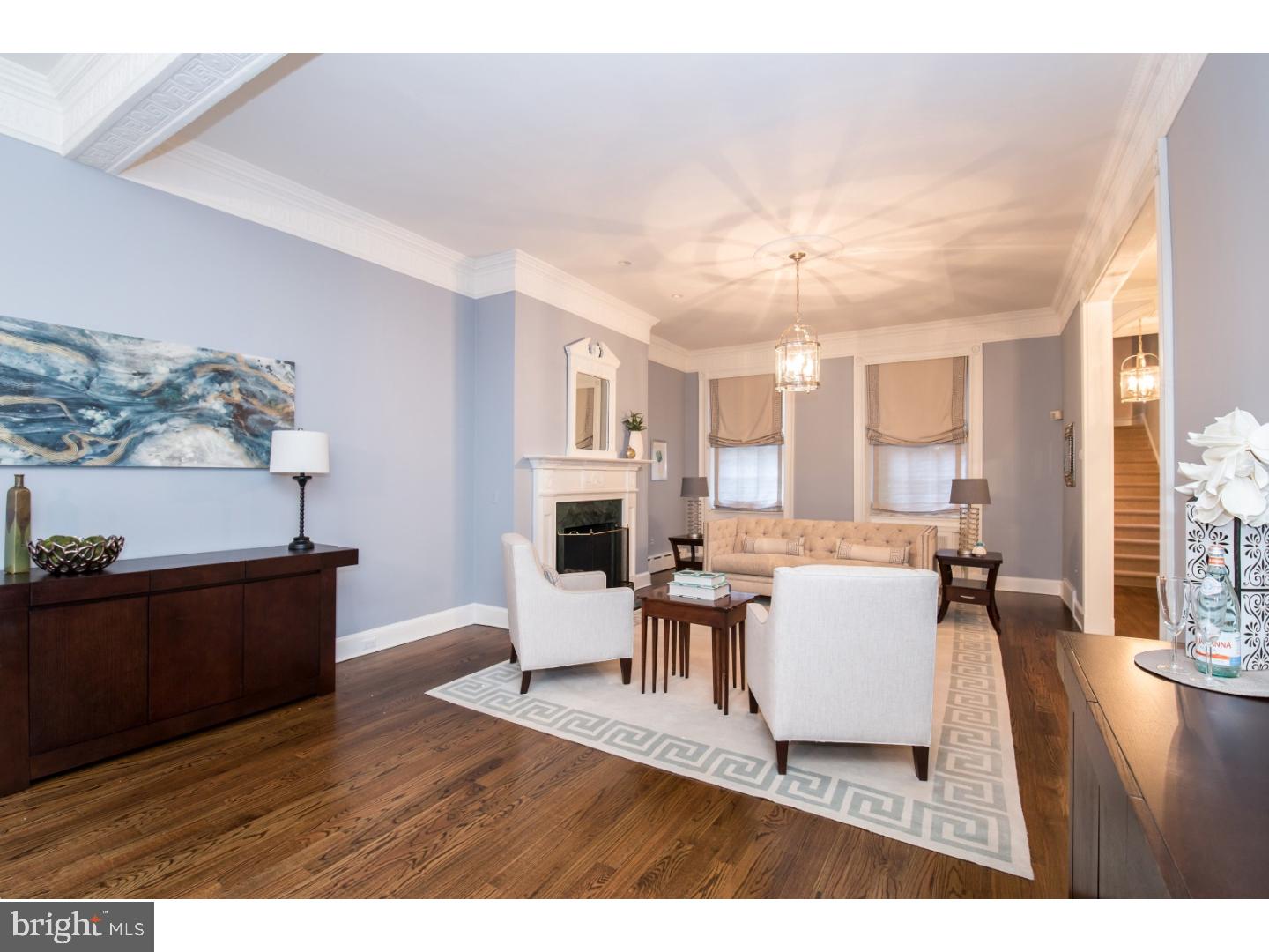 SOCIETY HILL - Residential