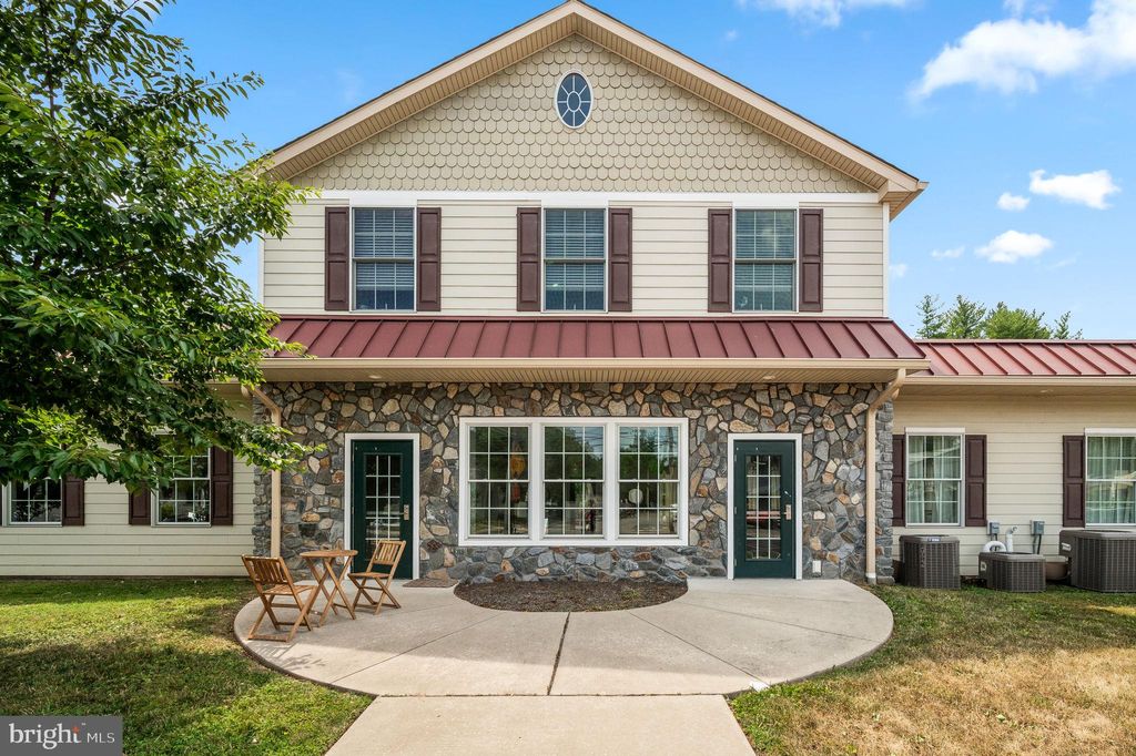 Photo of 735 Bethlehem Pike, FLOURTOWN, PA 19031 (MLS # PAMC2109426)