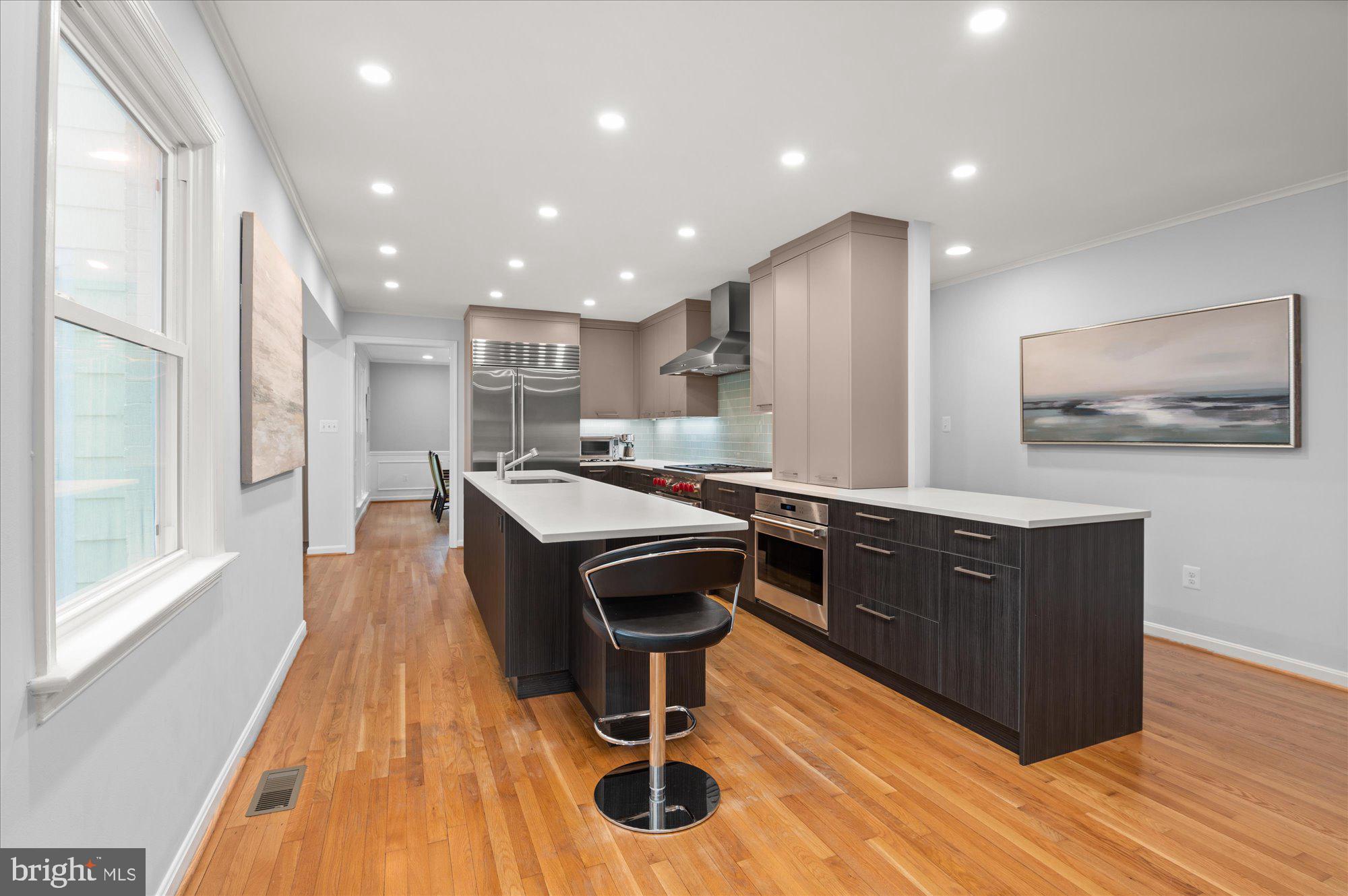 RIVER FALLS - Residential