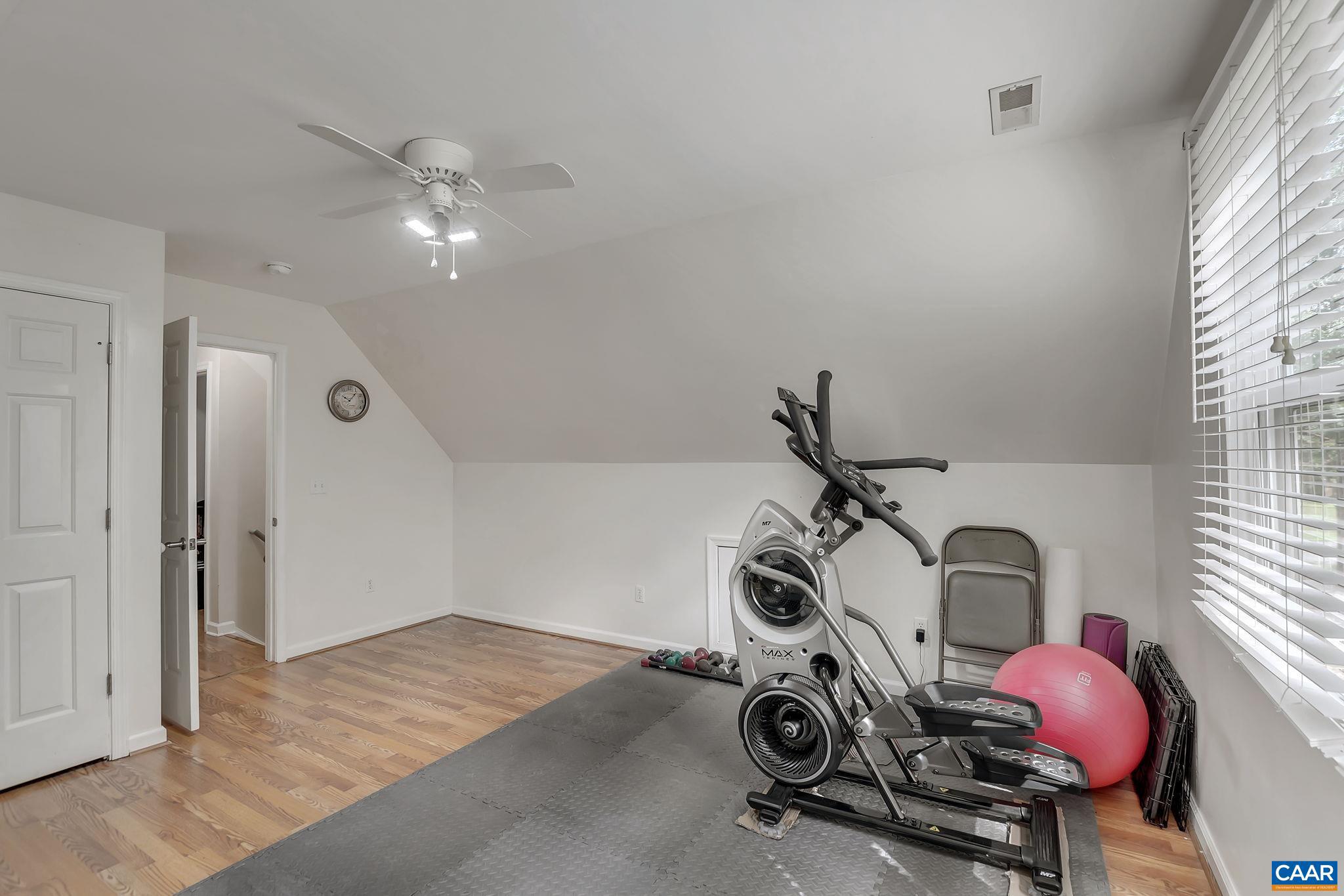 LAKE MONTICELLO - Residential