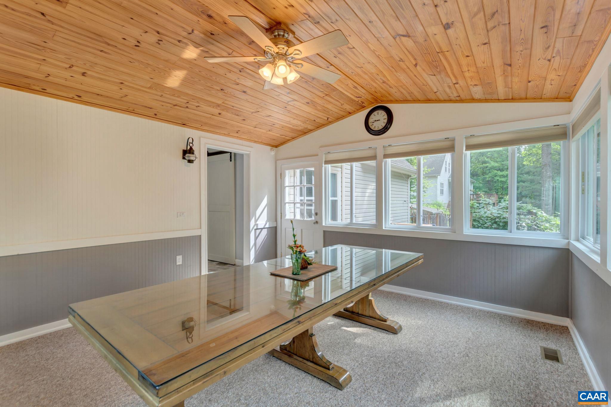 LAKE MONTICELLO - Residential