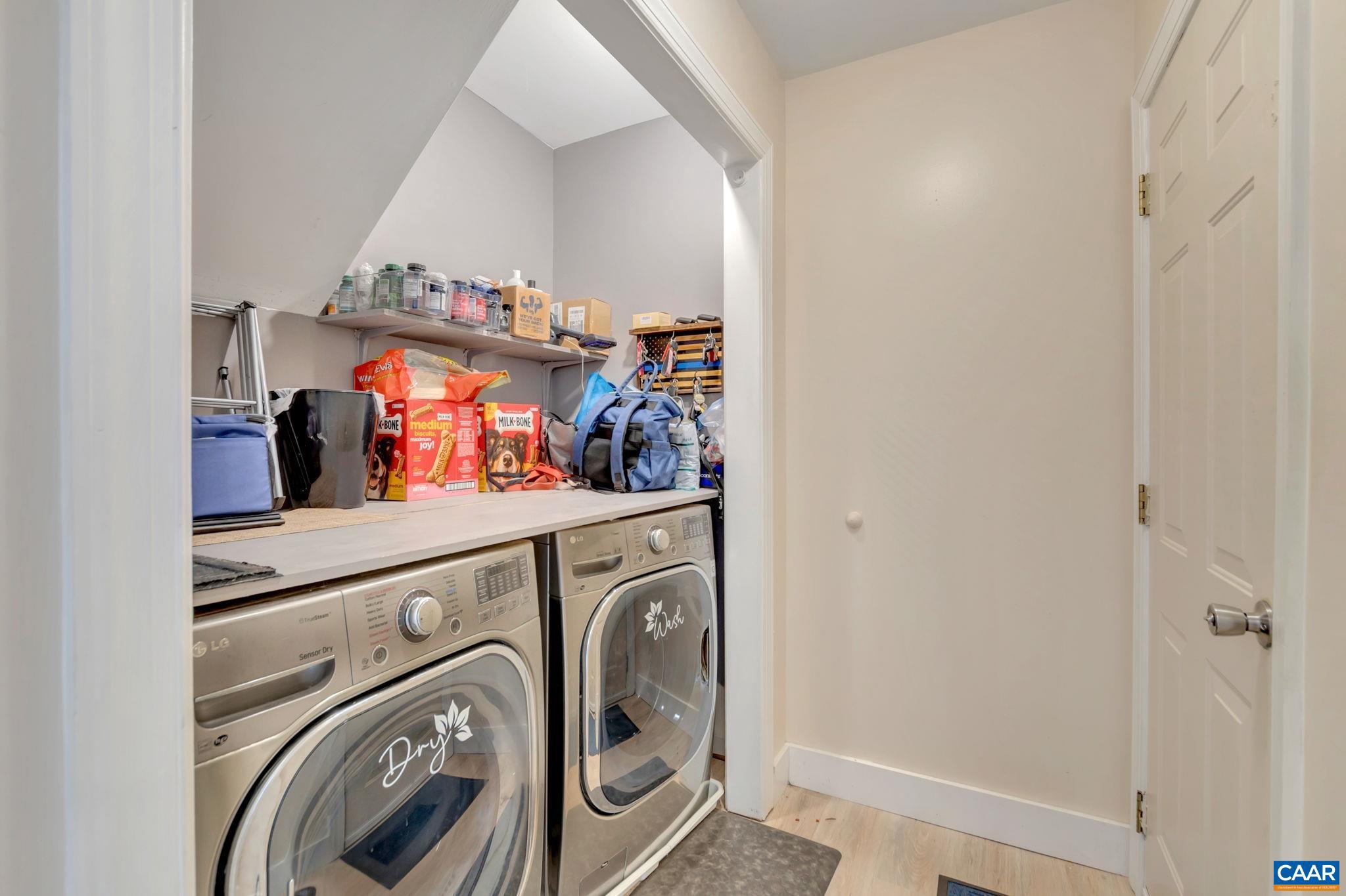 LAKE MONTICELLO - Residential