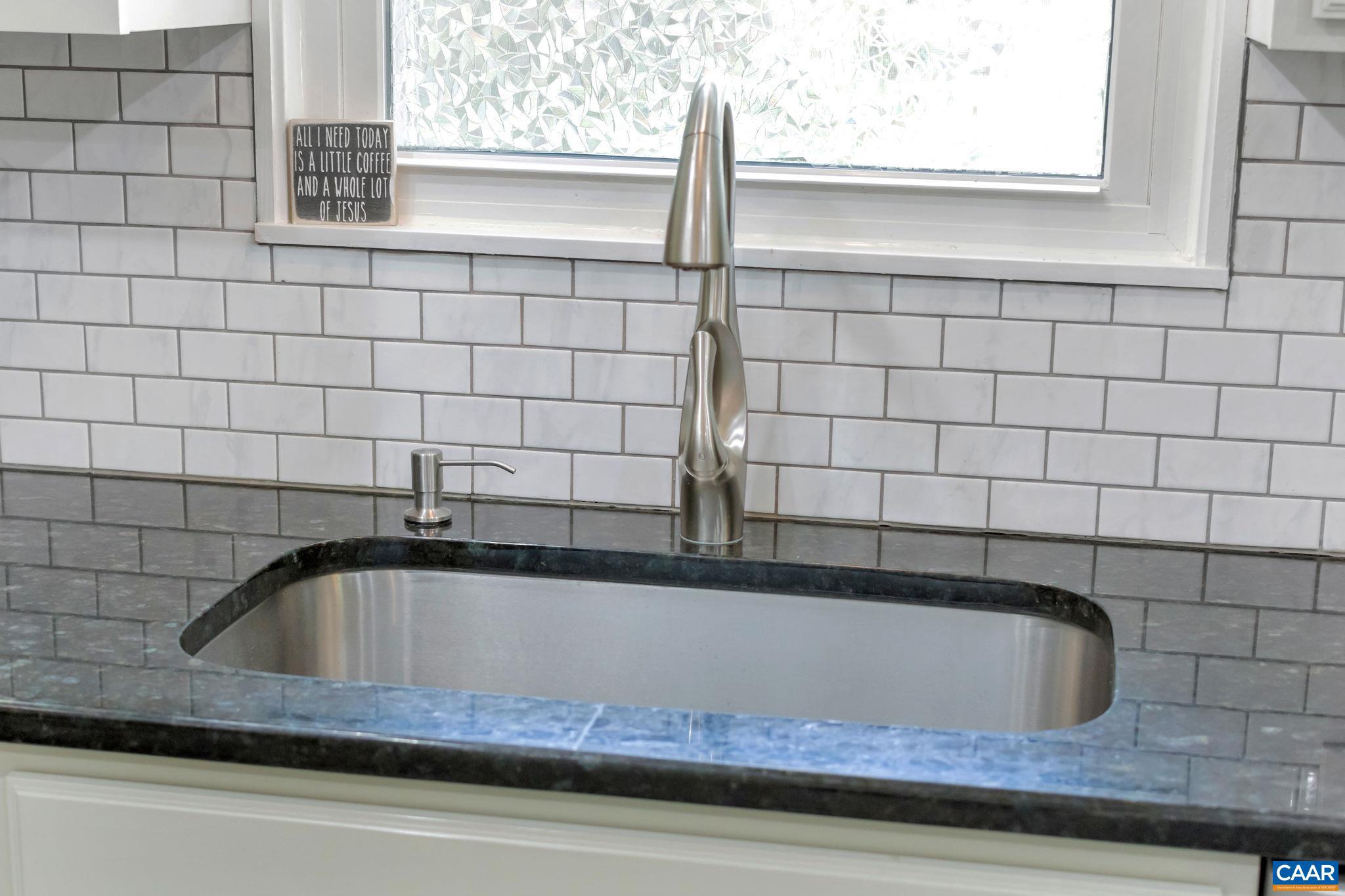 LAKE MONTICELLO - Residential