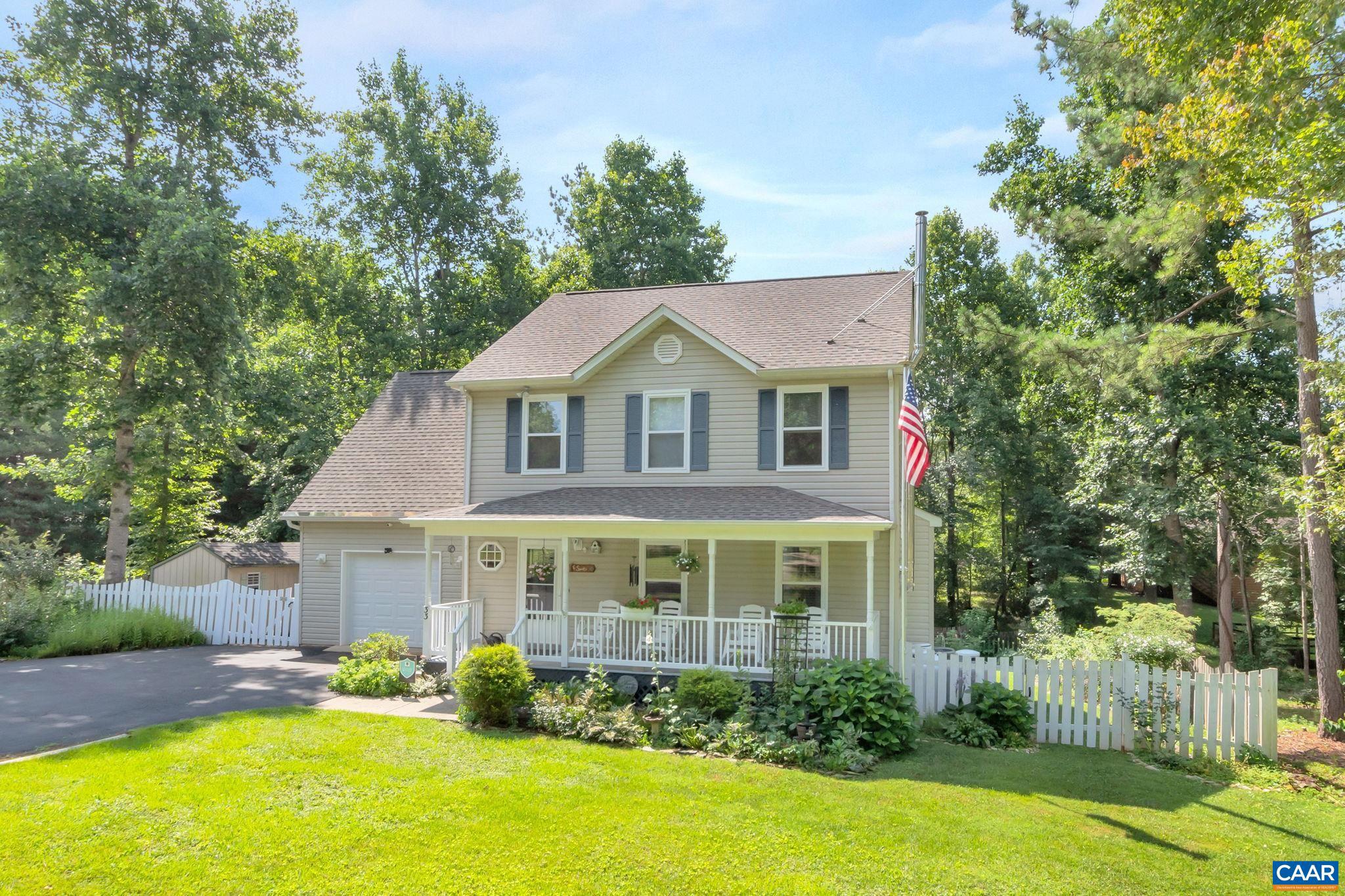 LAKE MONTICELLO - Residential