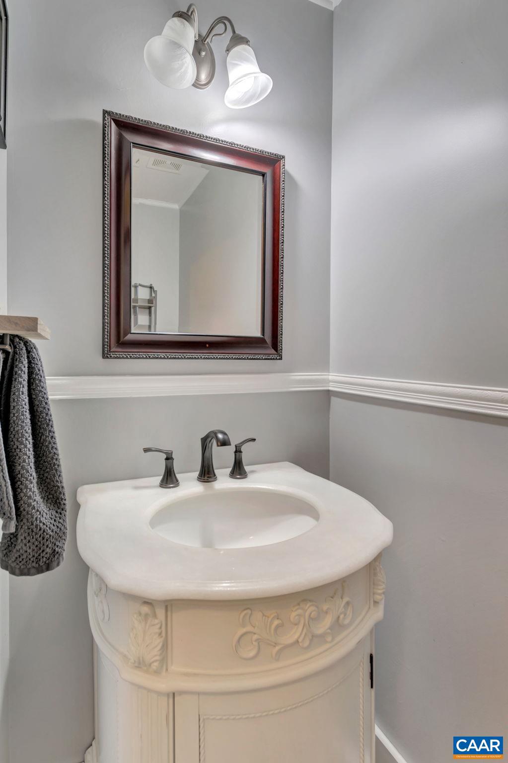 LAKE MONTICELLO - Residential