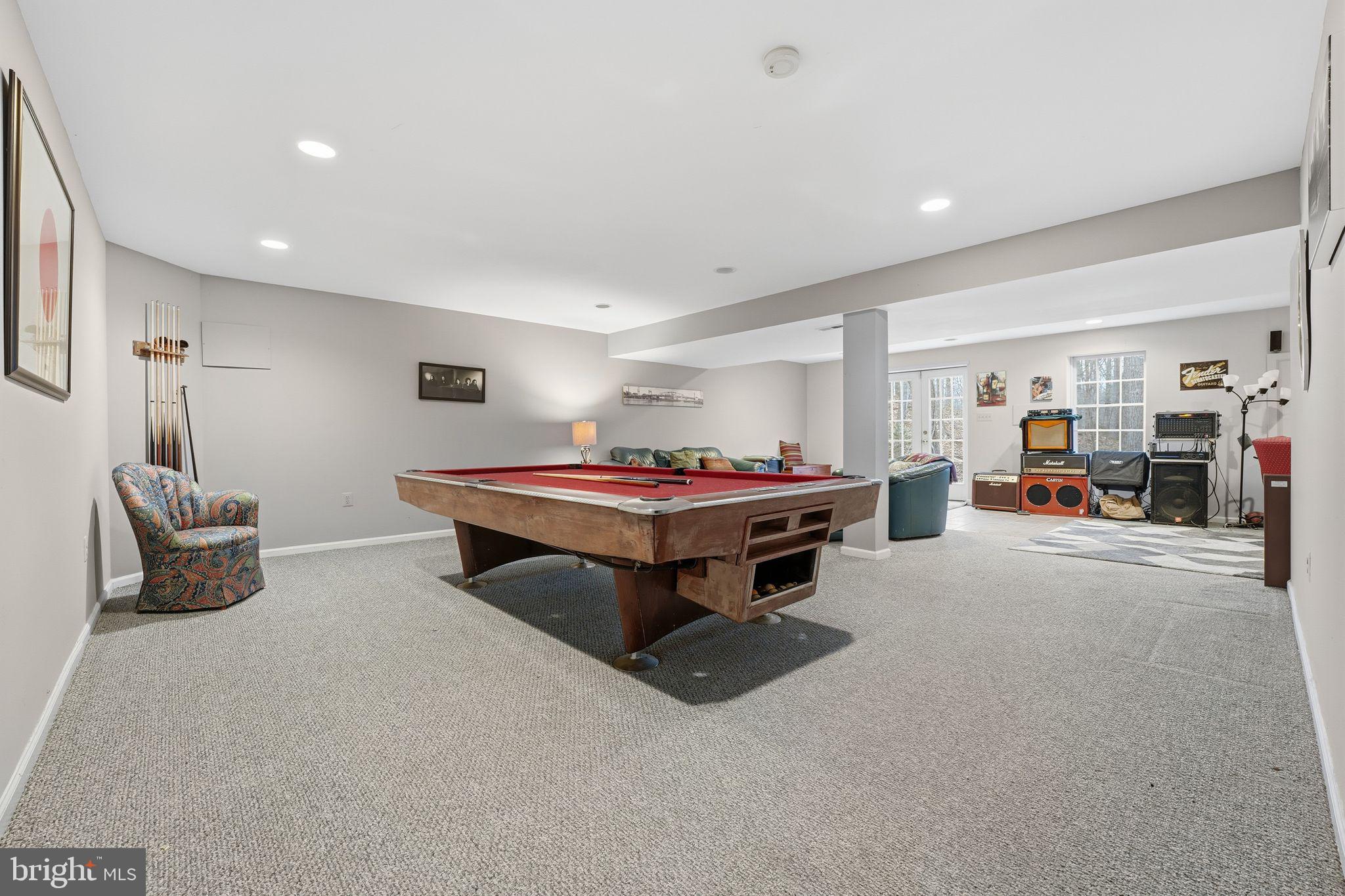 SOUTH WALES - Residential