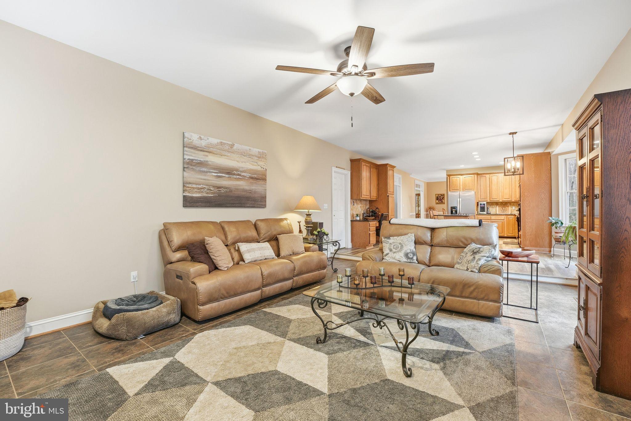 SOUTH WALES - Residential