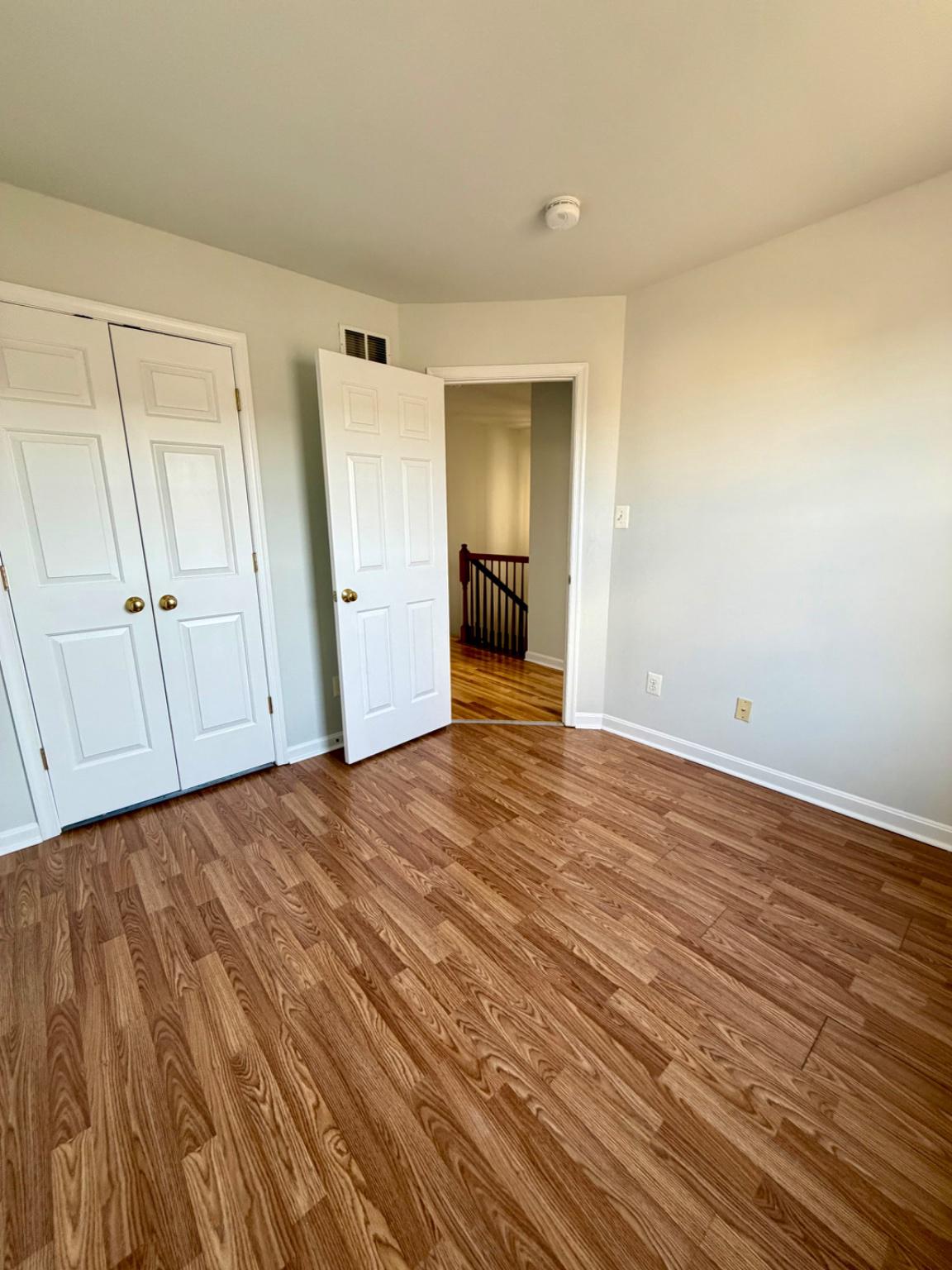 WOODLAND MANOR - Residential