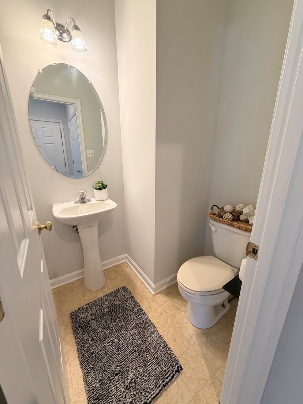 WOODLAND MANOR - Residential