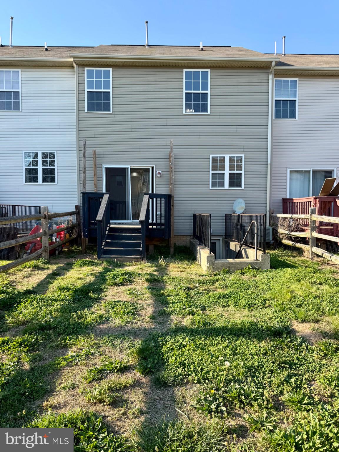 WOODLAND MANOR - Residential