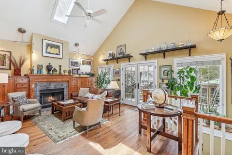 4612 Asbury Place NW, Washington, DC 20016 - #: DCDC2243774