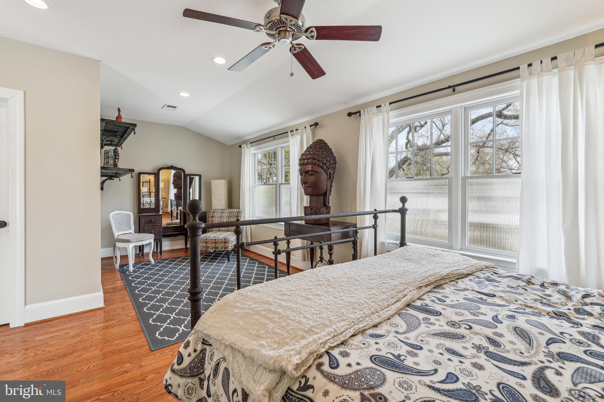 AMERICAN UNIVERSITY PARK - Residential