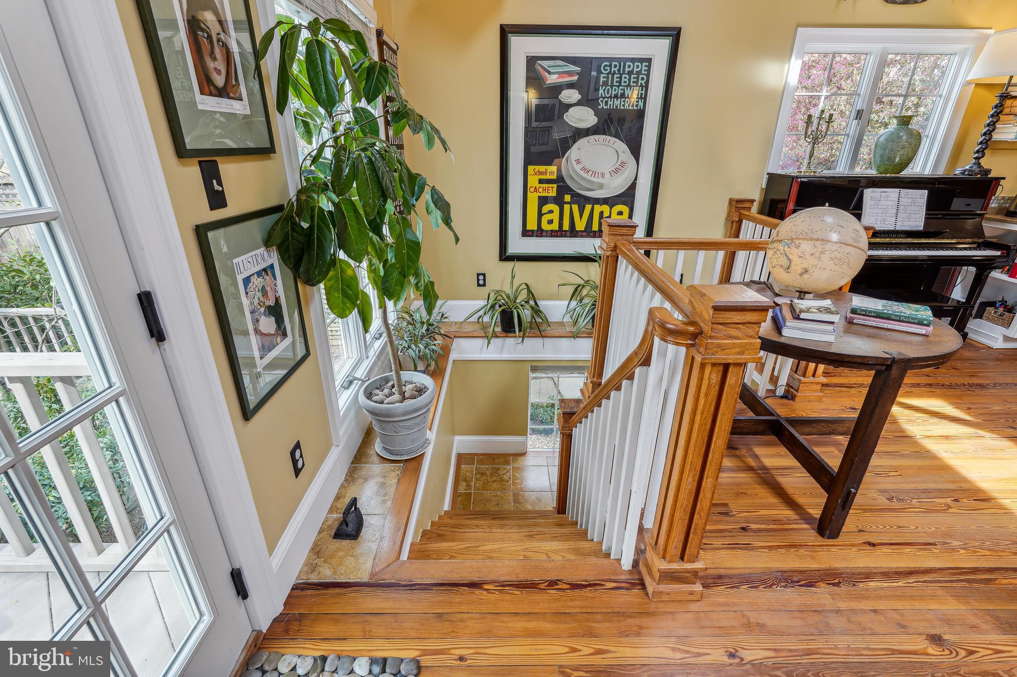 AMERICAN UNIVERSITY PARK - Residential