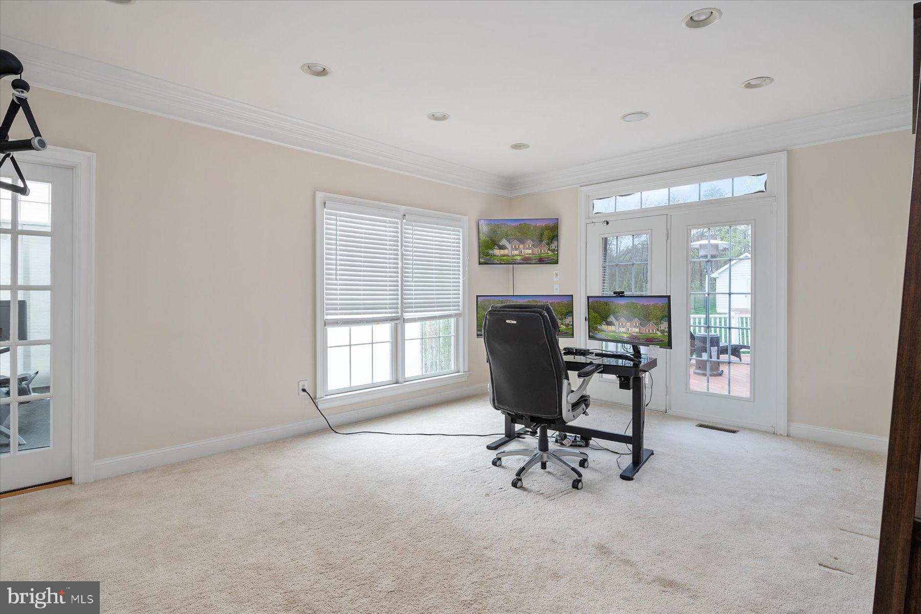 GREENSPRING AT COMPASS POINTE - Residential