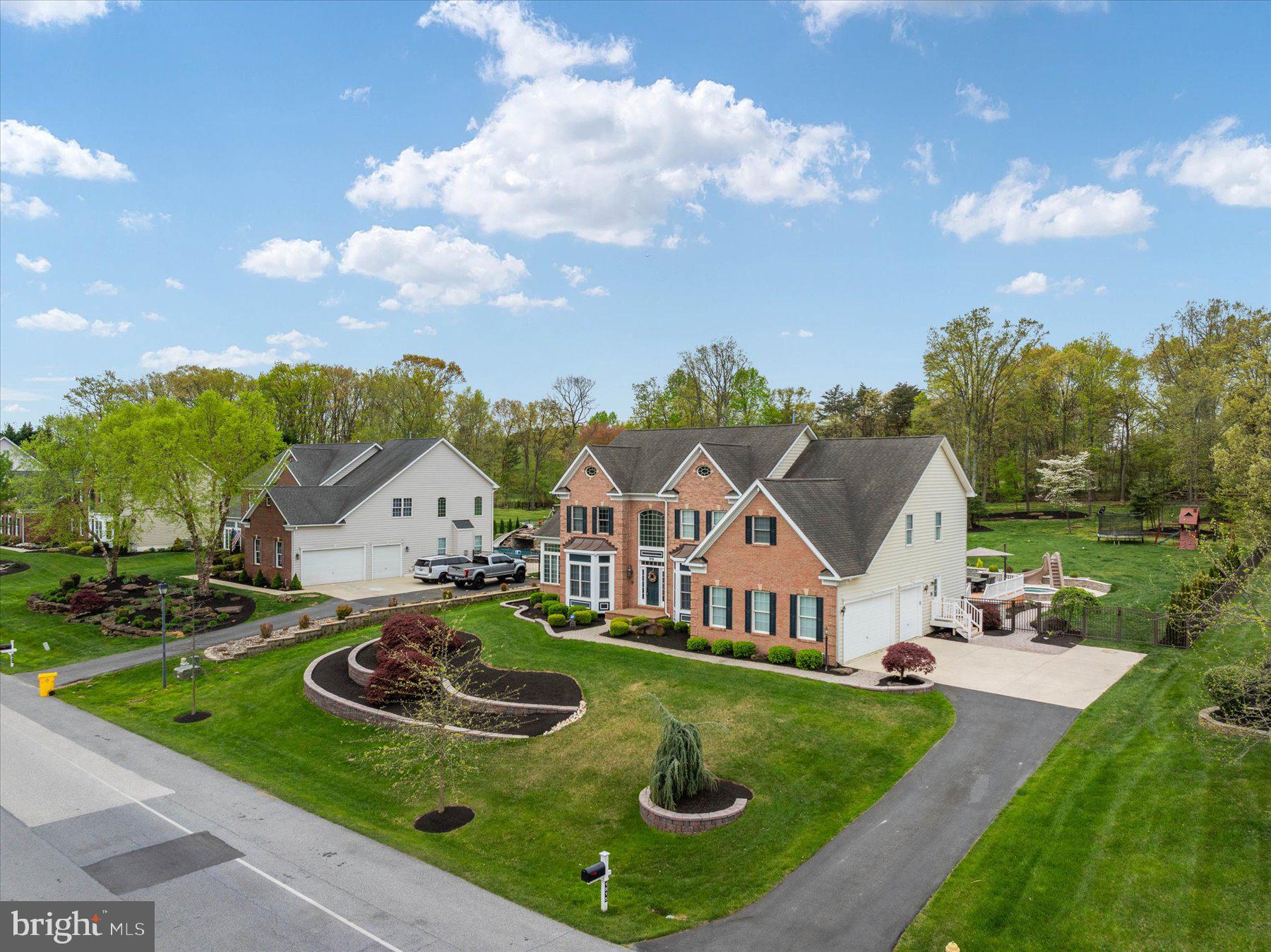 GREENSPRING AT COMPASS POINTE - Residential