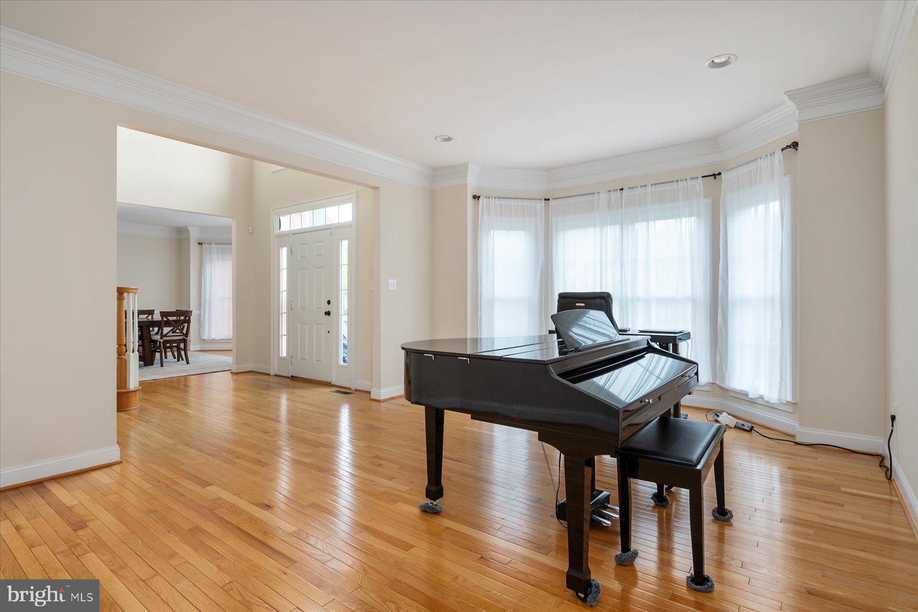 GREENSPRING AT COMPASS POINTE - Residential