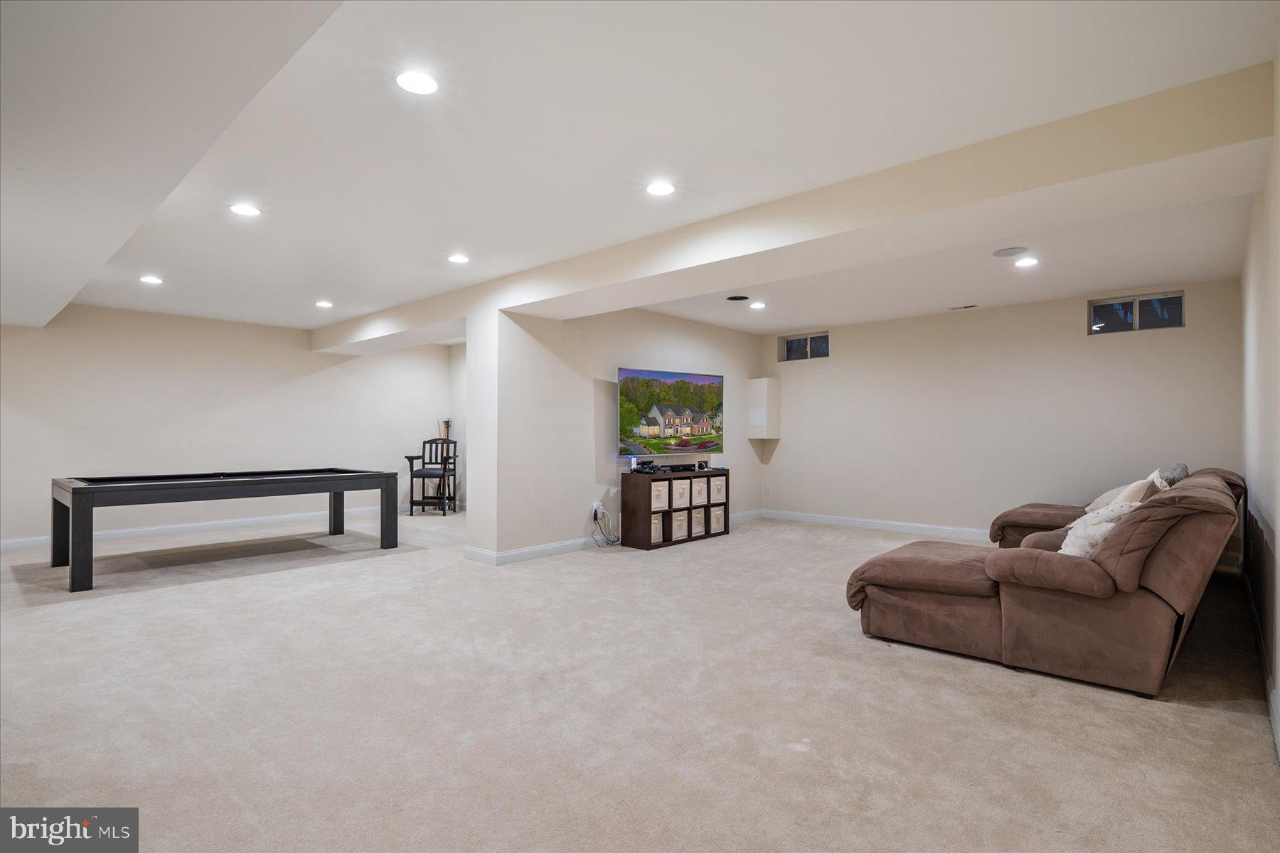 GREENSPRING AT COMPASS POINTE - Residential