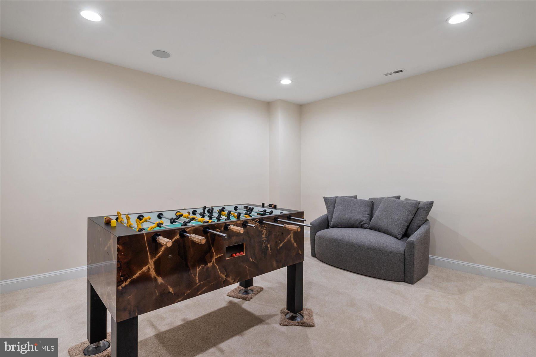 GREENSPRING AT COMPASS POINTE - Residential