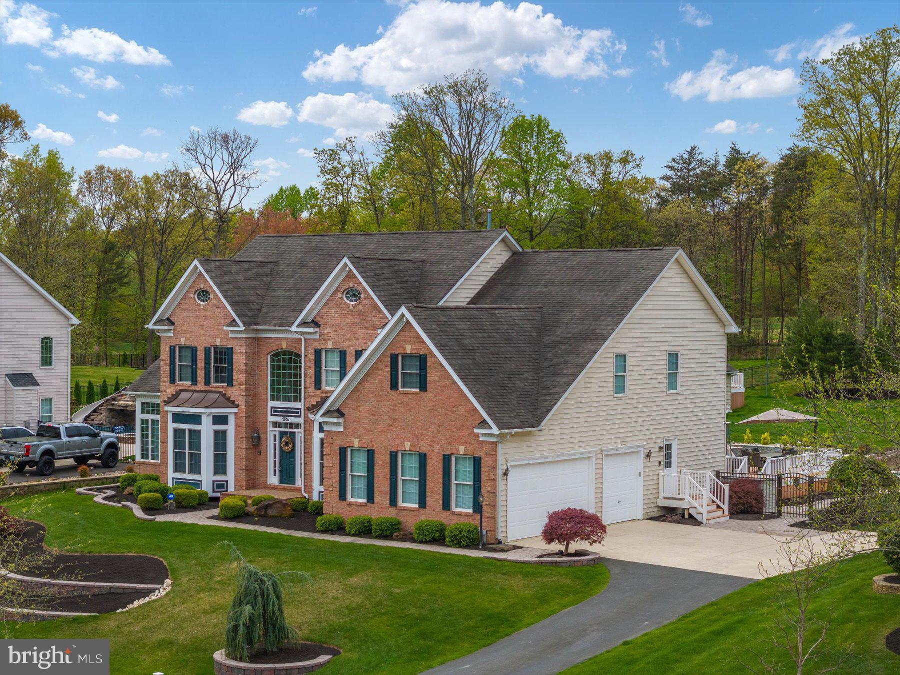 GREENSPRING AT COMPASS POINTE - Residential