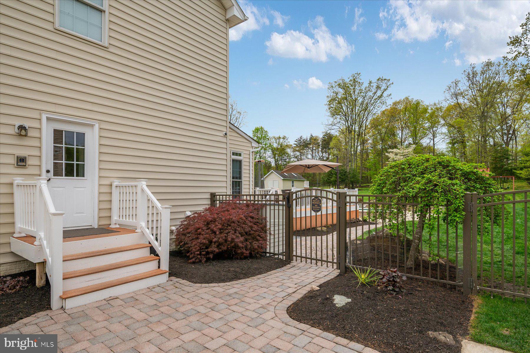 GREENSPRING AT COMPASS POINTE - Residential